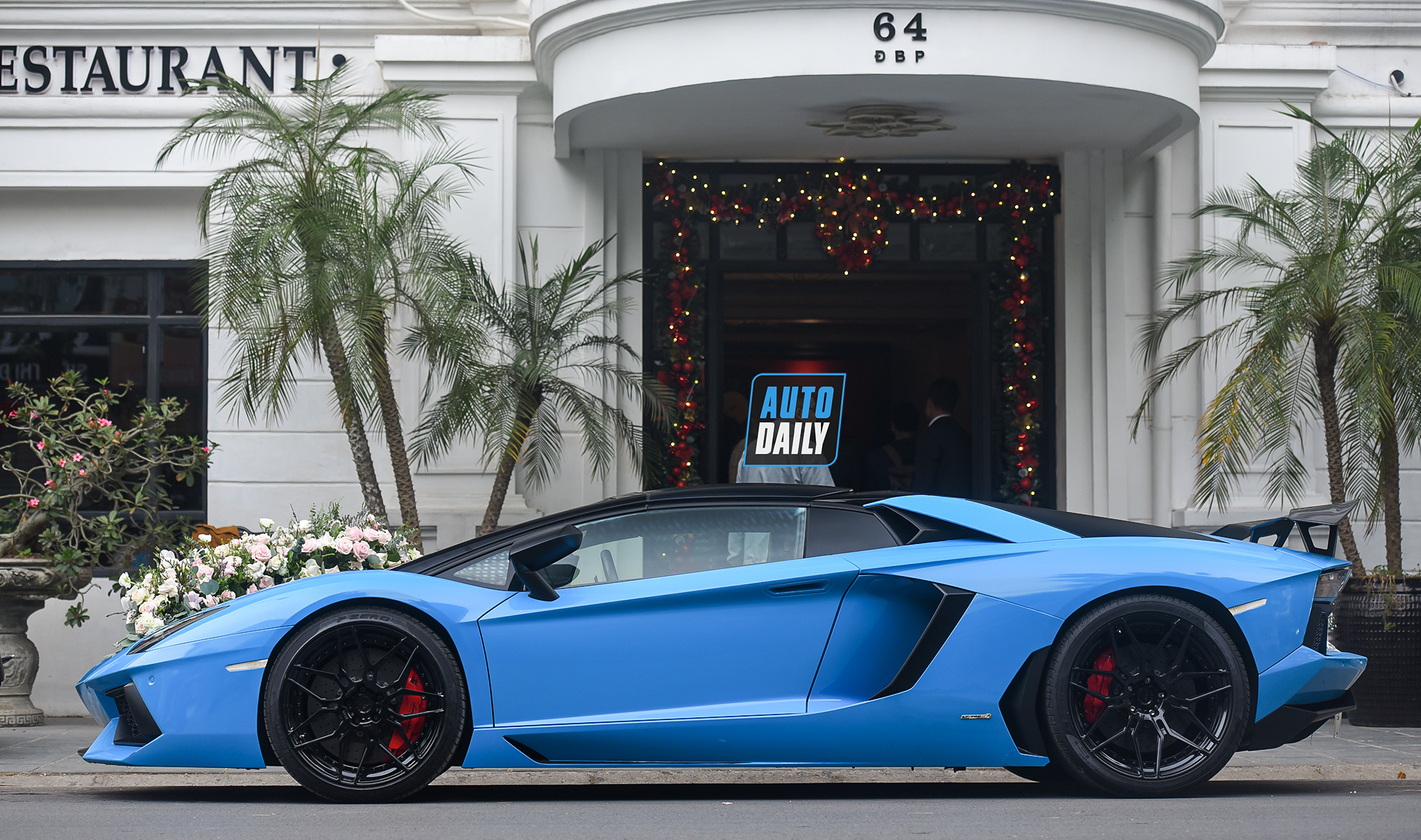 Siêu xe Lamborghini Aventador mui trần làm xe hoa tại Hải Phòng 54.jpg