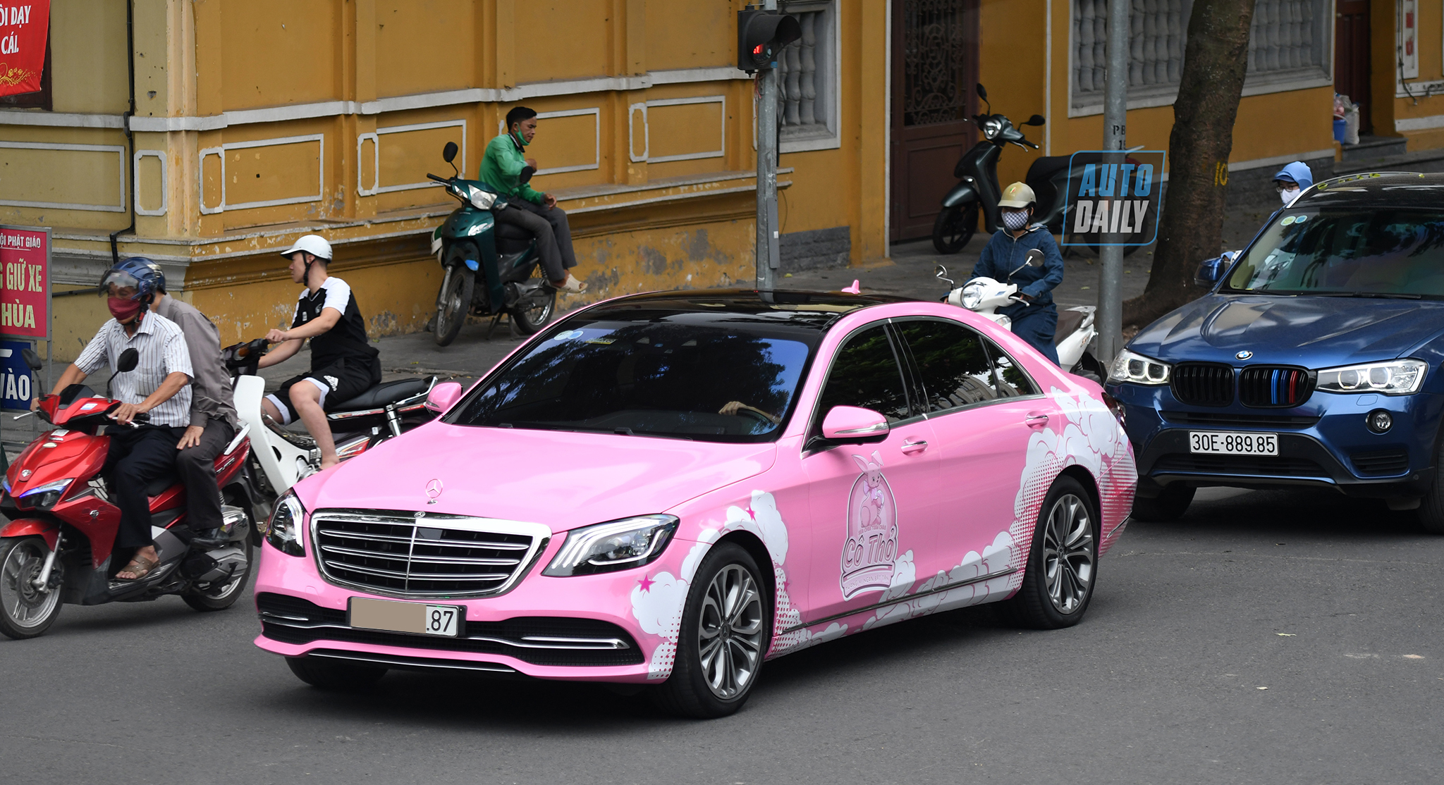 Ca sĩ Tuấn Hưng, MC Trấn Thành đồng loạt bán Mercedes-Benz S450 L dsc-1446-copy.jpg