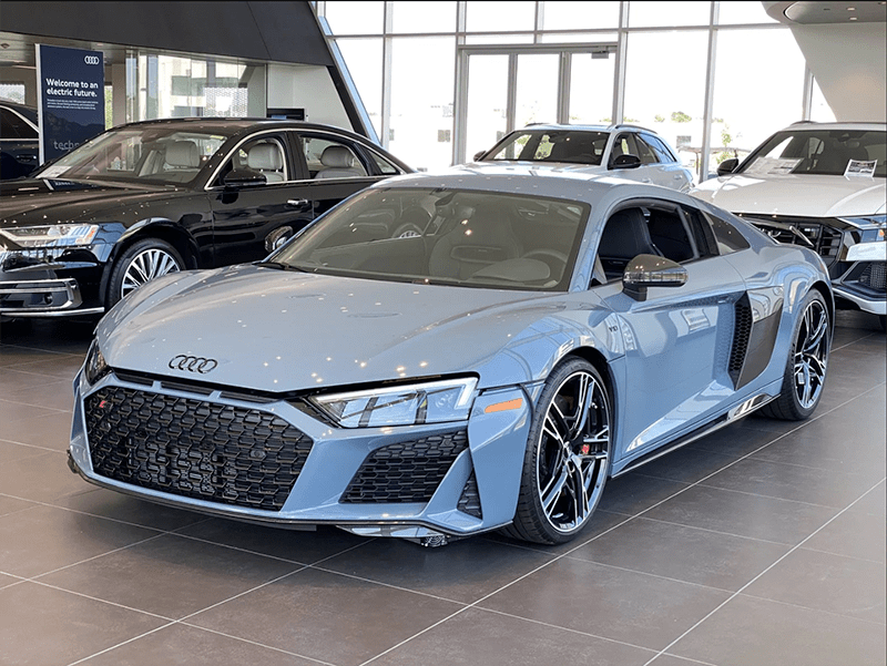 danh-gia-xe-coupe-audi-r8-2021-muaxegiatot-vn.png