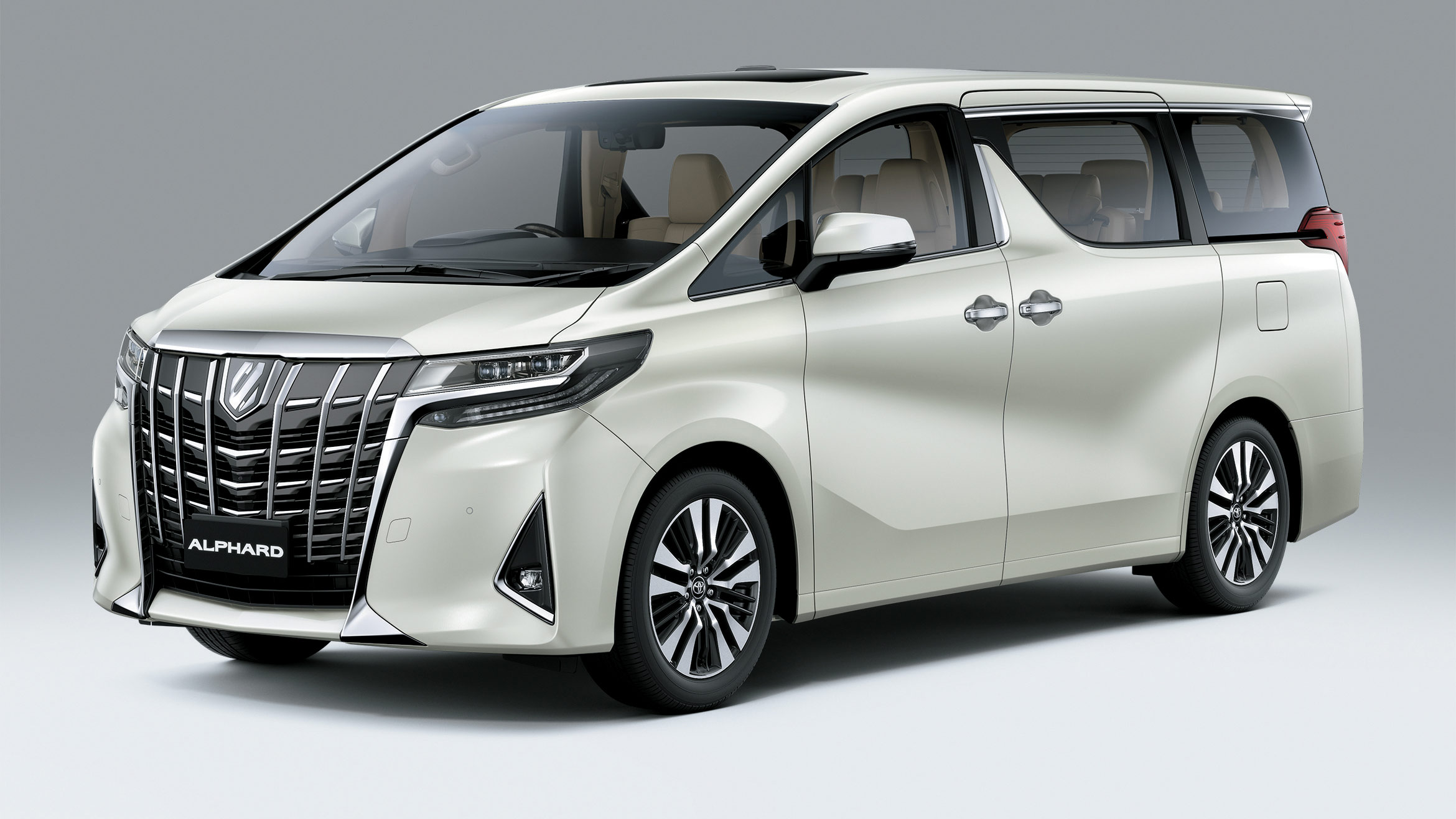  Toyota Alphard 2022  ra mt ti Vit Nam gi  t 4 219 t  ng