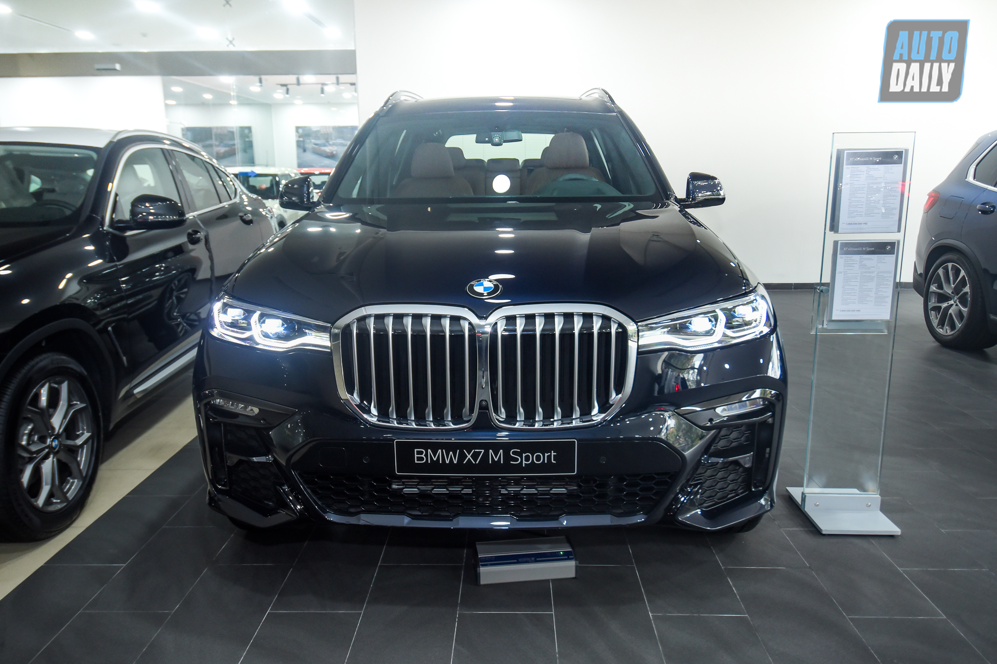 Diện kiến BMW X7 M-Sport 2021 chính hãng giá hơn 5,8 tỷ đồng dsc-6805.jpg