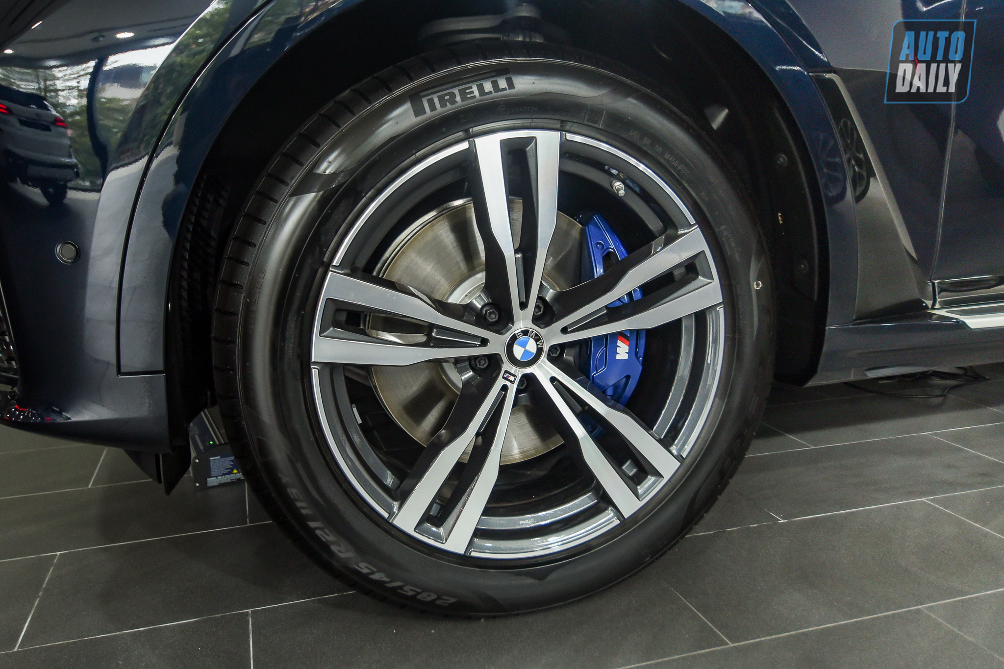 Diện kiến BMW X7 M-Sport 2021 chính hãng giá hơn 5,8 tỷ đồng dsc-6828.jpg