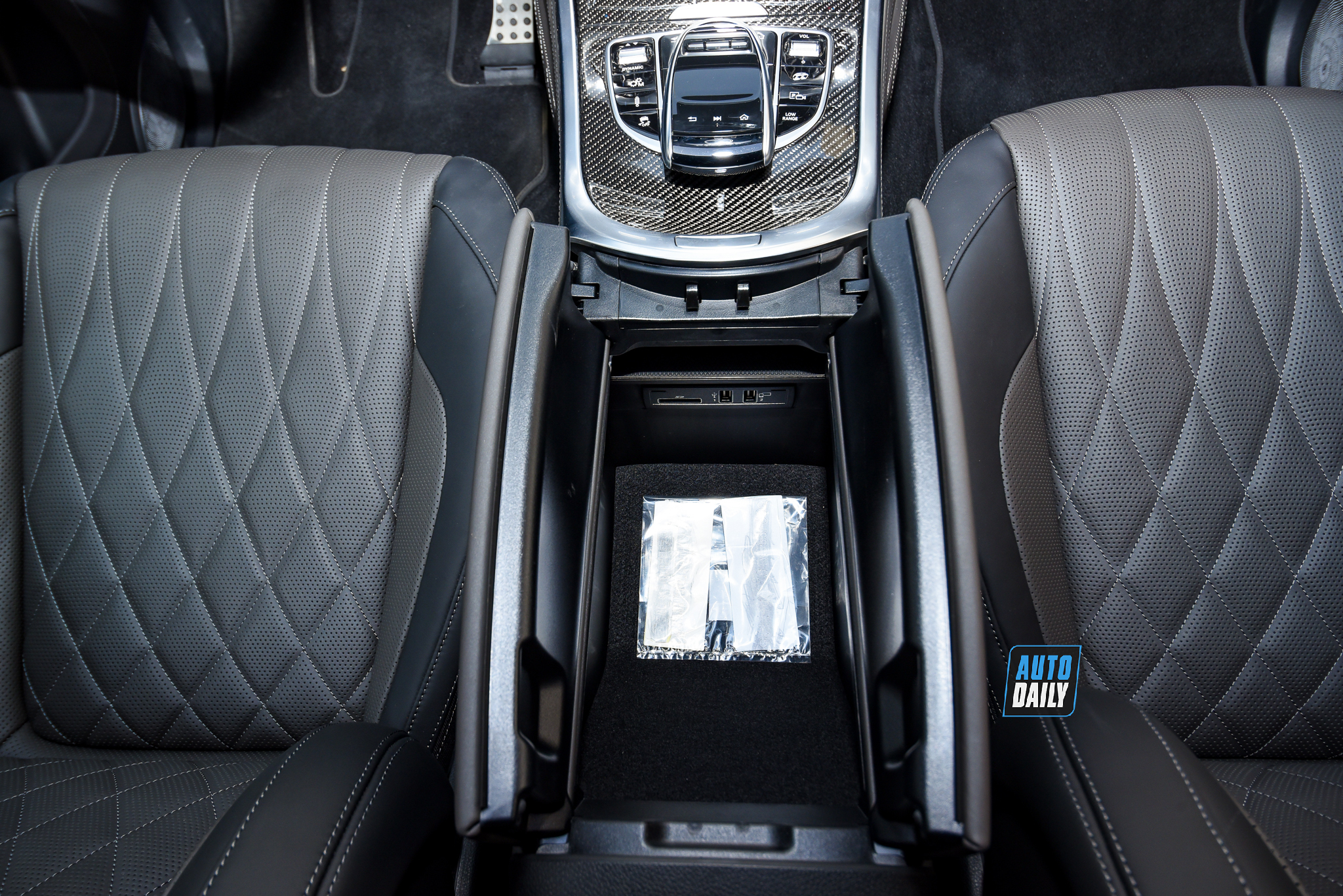 Ảnh chi tiết Mercedes-AMG G63 Stronger Than Time giá 12 tỷ đồng 3.jpg