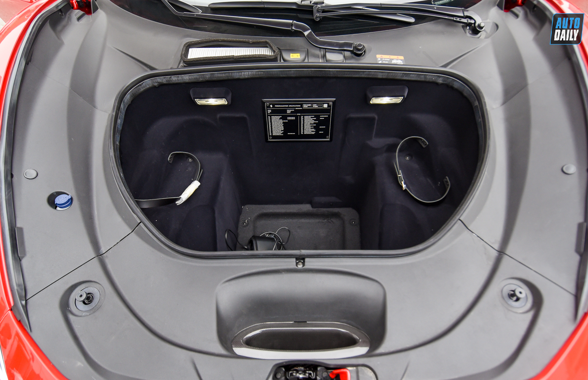 Ảnh chi tiết Ferrari F8 Spider giá hơn 1 triệu USD tại Việt Nam 14.jpg