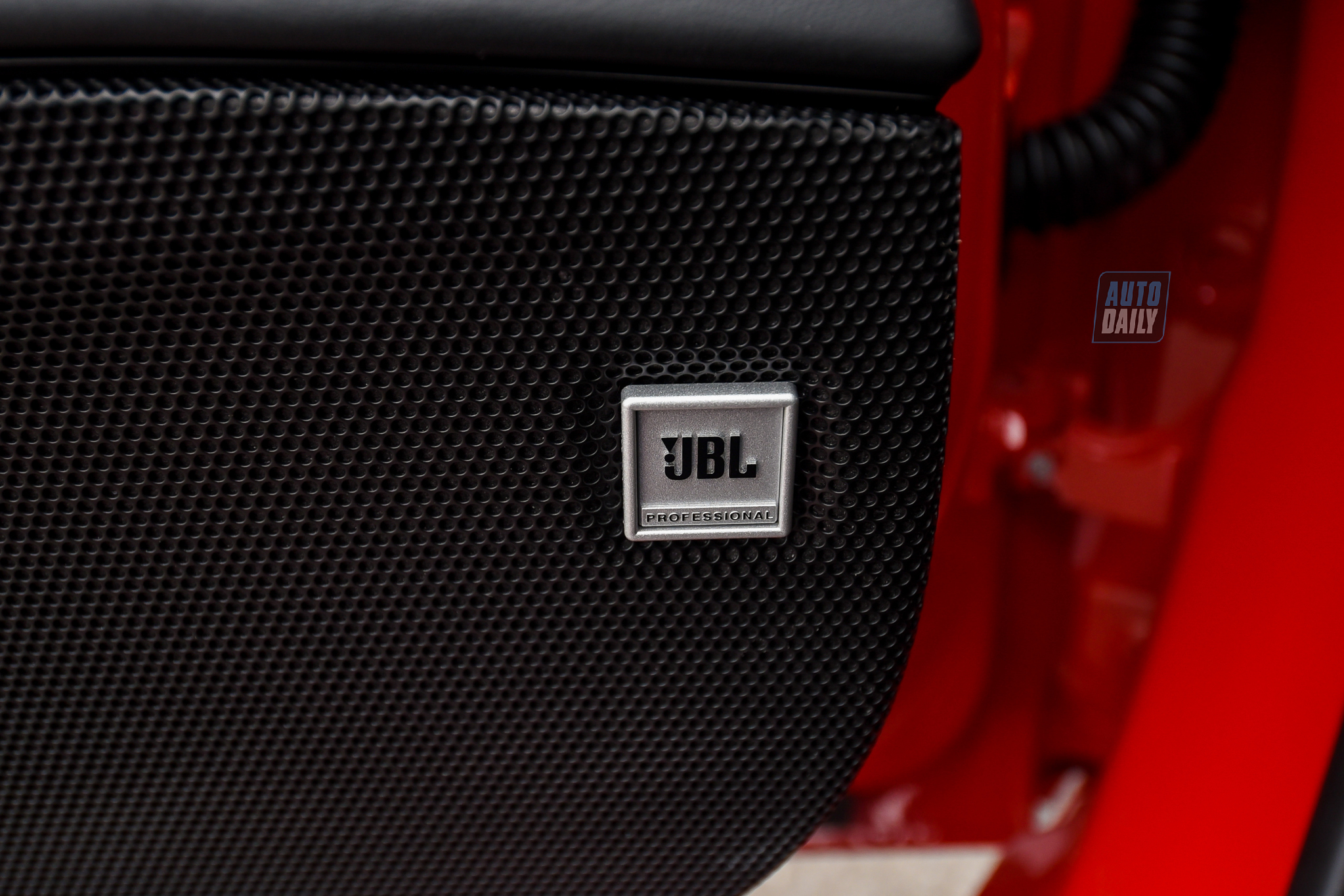 Ảnh chi tiết Ferrari F8 Spider giá hơn 1 triệu USD tại Việt Nam 16.jpg