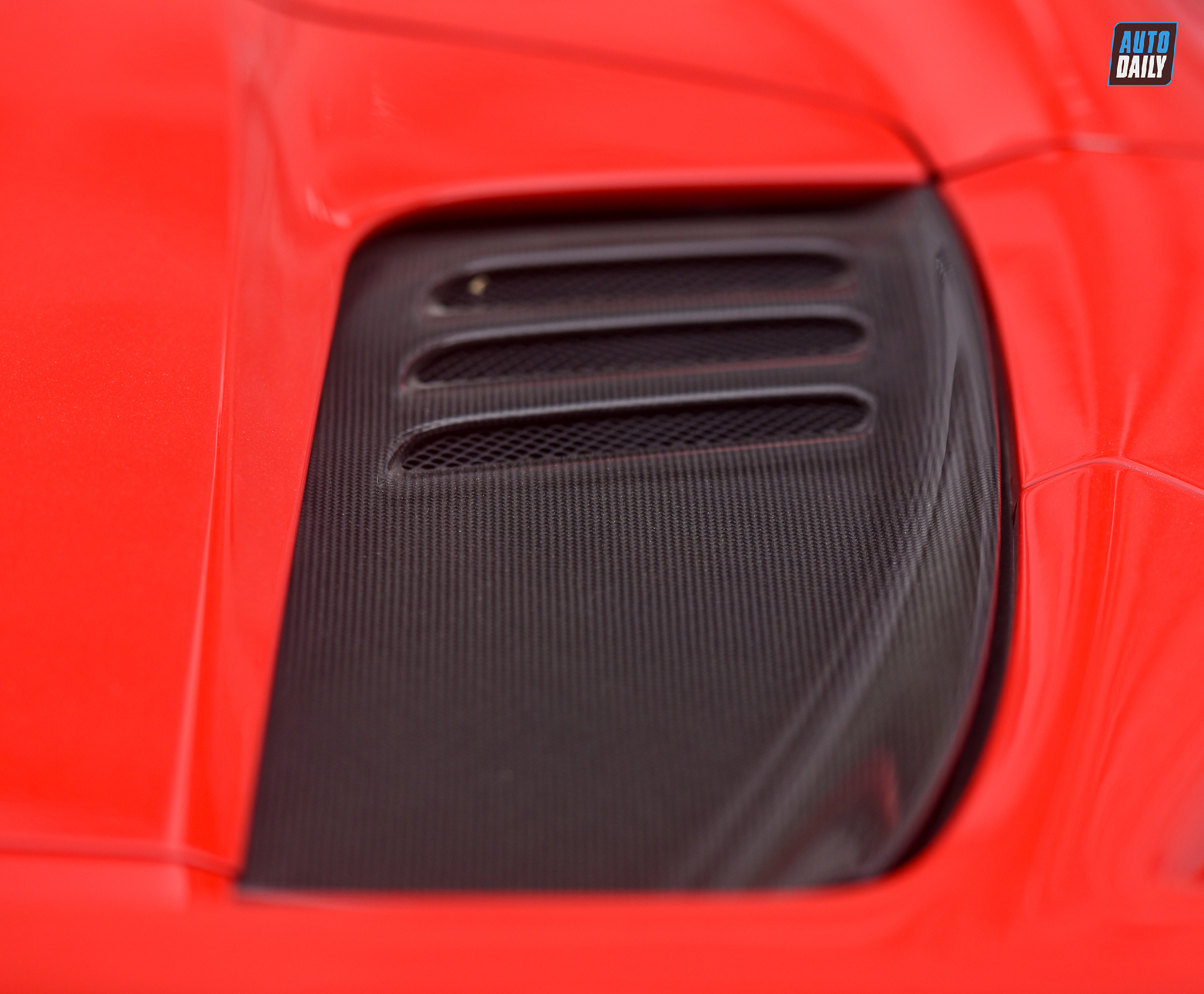 Ảnh chi tiết Ferrari F8 Spider giá hơn 1 triệu USD tại Việt Nam 49.jpg