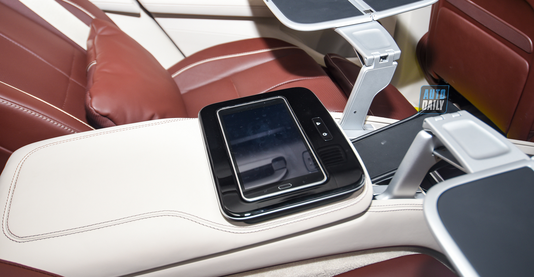 Thêm ảnh Mercedes-Maybach GLS600 2021 đầu tiên về Việt Nam 27.jpg