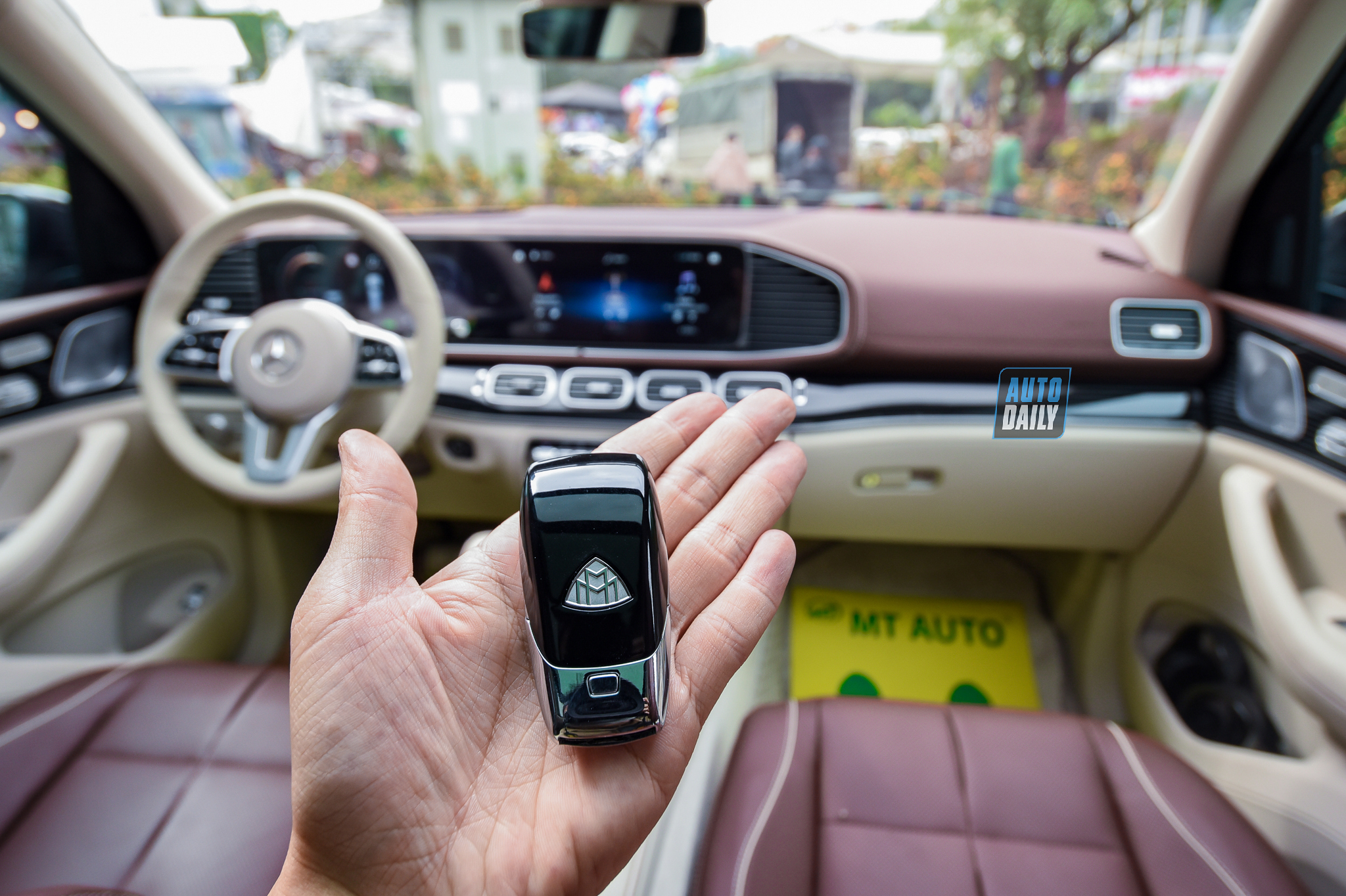 Thêm ảnh Mercedes-Maybach GLS600 2021 đầu tiên về Việt Nam 7.jpg