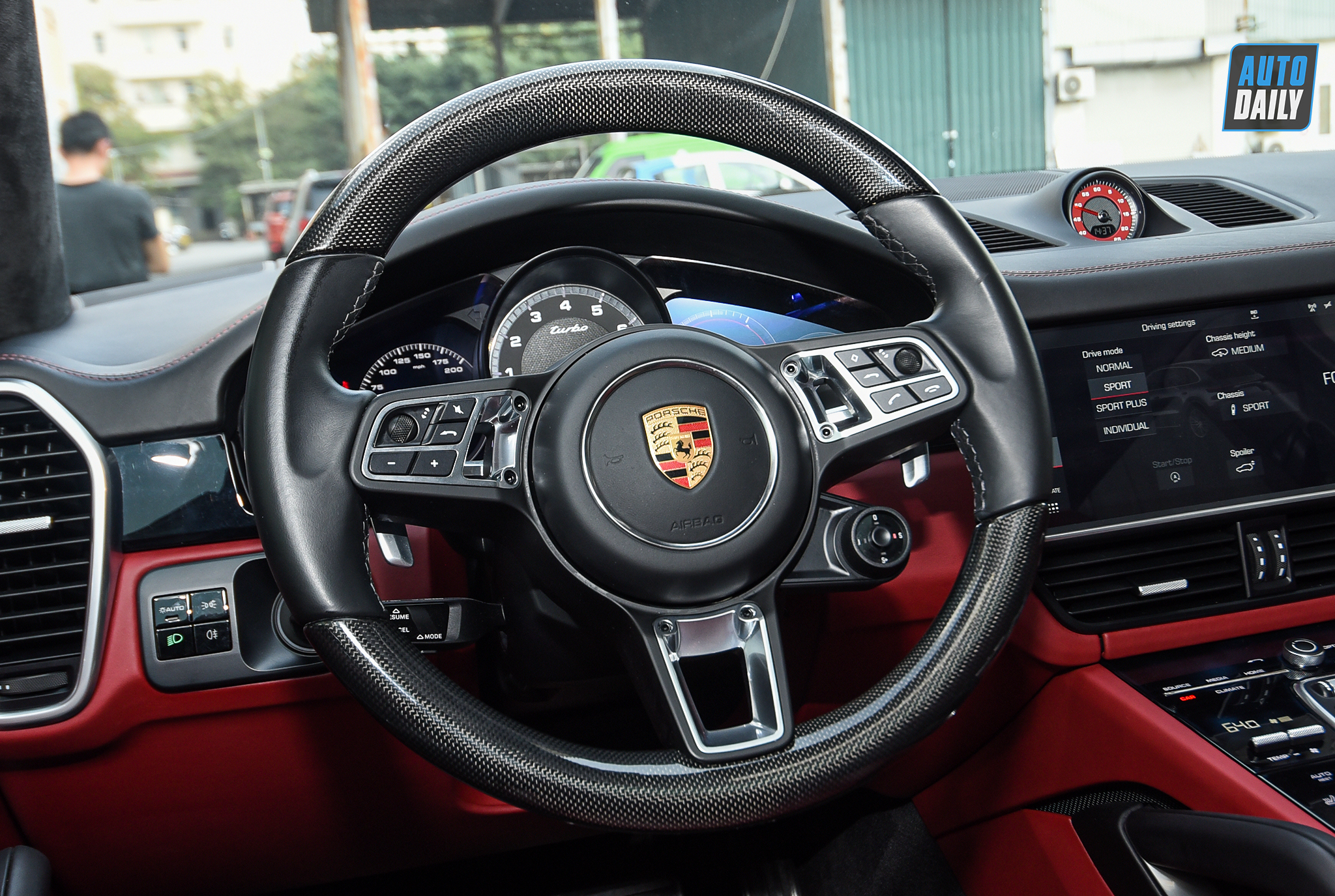 Ảnh chi tiết Porsche Cayenne Turbo 2020 nhập Mỹ hơn 10 tỷ đồng dsc-4168-copy.jpg