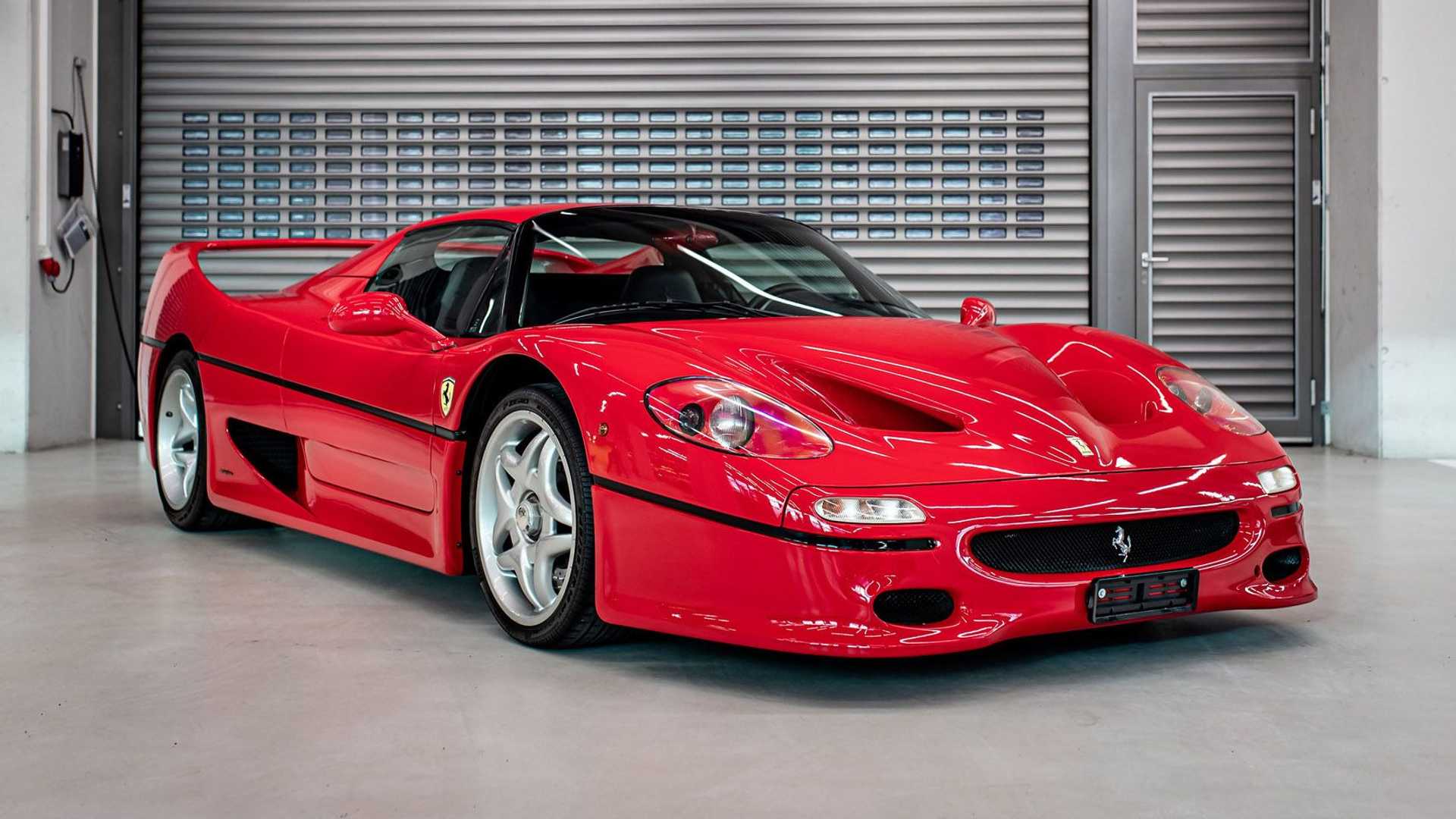 Rời đội đua Ferrari, Sebastian Vettel rao bán 5 siêu xe Ferrari hàng hiếm 1996-ferrari-f50-of-sebastian-vettel.jpg