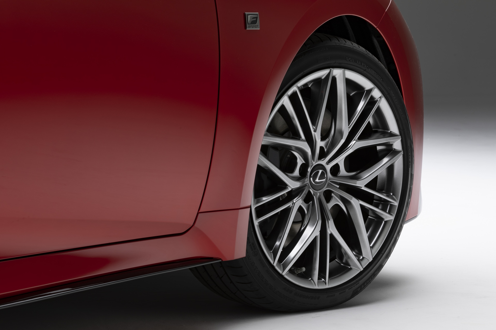 Lexus IS 500 2022 ra mắt, sử dụng động cơ V8 mạnh 472 mã lực 2022-lexus-is-500-f-sport-performance-debut-51.jpg