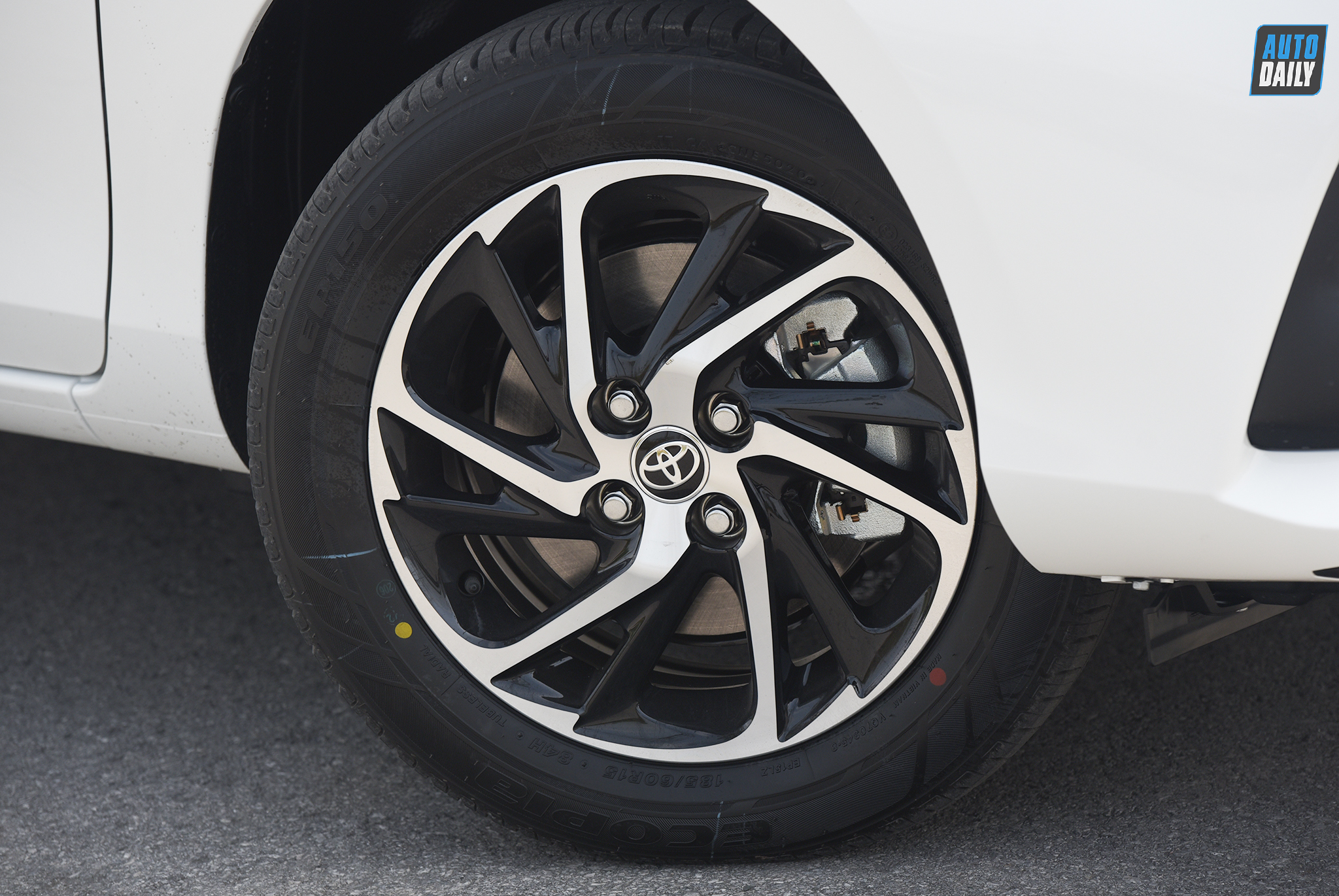 Chi tiết Toyota Vios E 2021 giá từ 478 triệu đồng 20.jpg