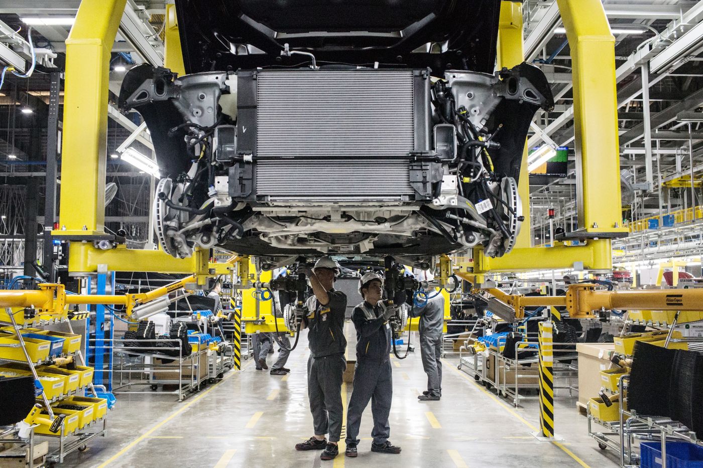 Bloomberg: VinFast có dự định xây dựng nhà máy sản xuất ô tô tại Mỹ vinfast-2-1.jpg