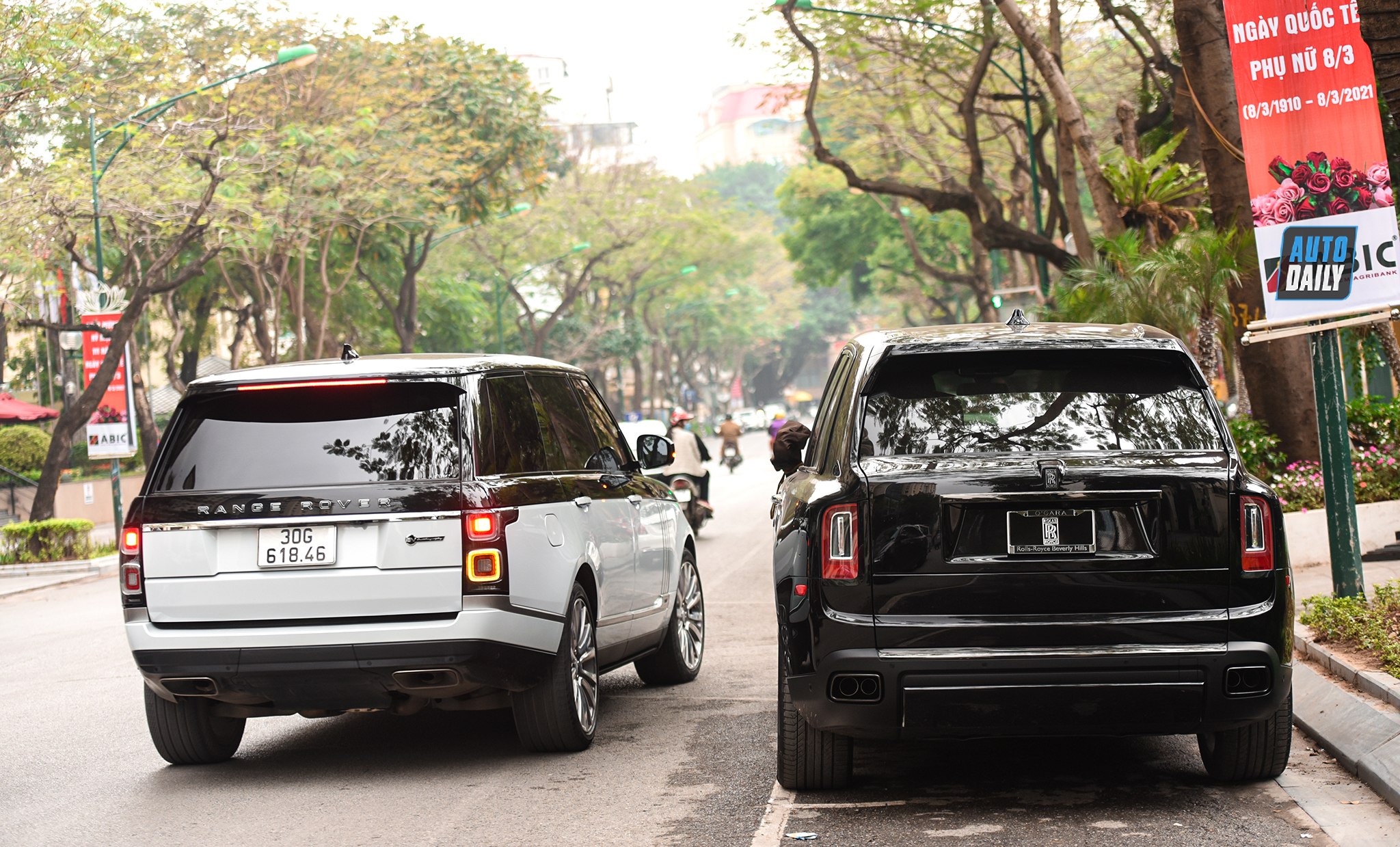 Rolls-Royce Cullinan Black Badge hơn 40 tỷ thứ 2 về Việt Nam 9.jpg