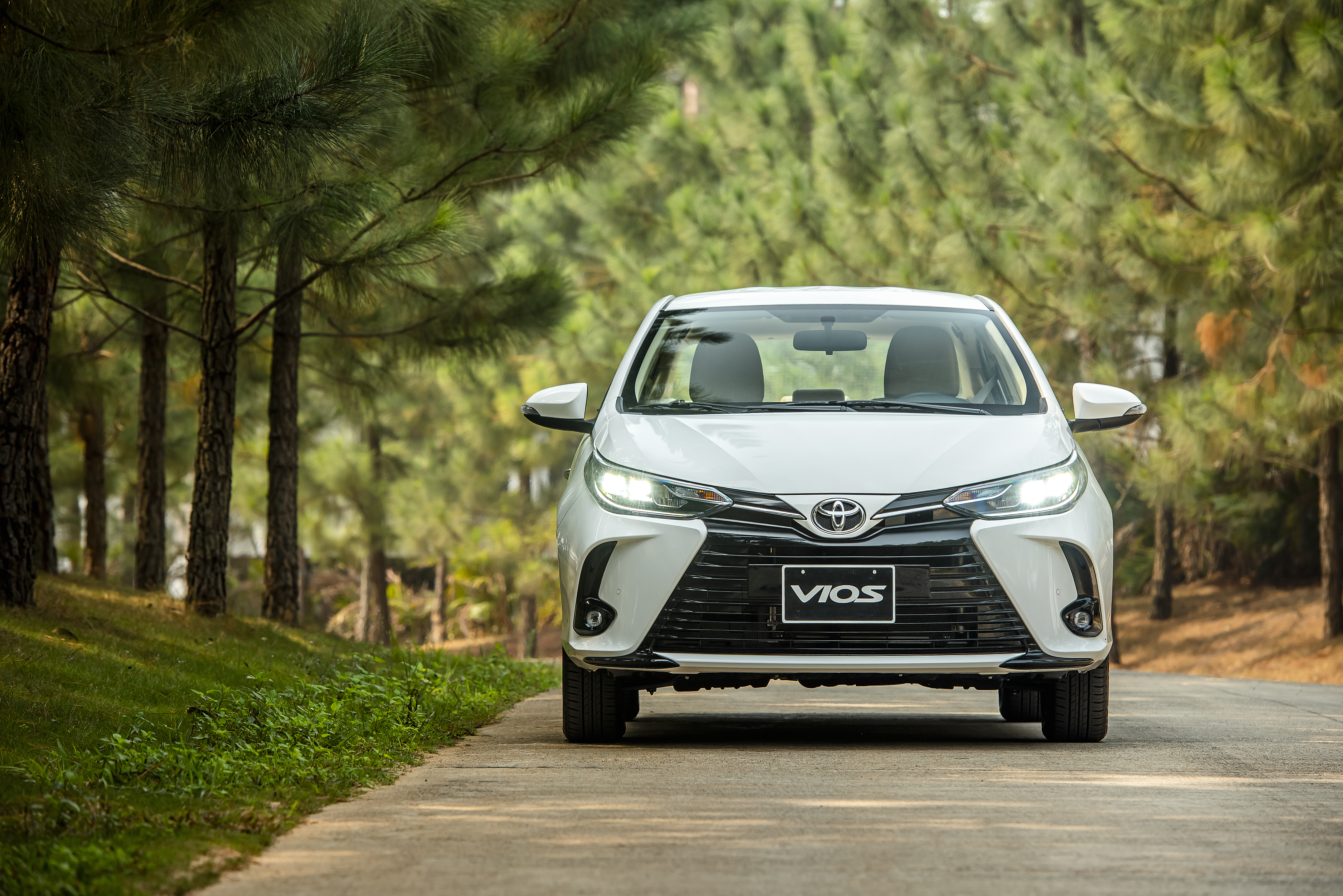 Những thay đổi đáng chú ý của Toyota Vios - mẫu xe bán chạy nhất năm 2020 toyota-vios-white-a-1.jpg