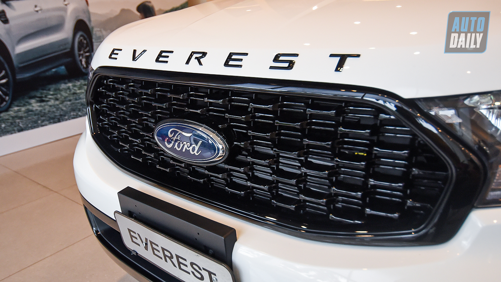 Ảnh chi tiết Ford Everest Sport 2021 giá 1,112 tỷ tại đại lý dsc-0085-copy.jpg