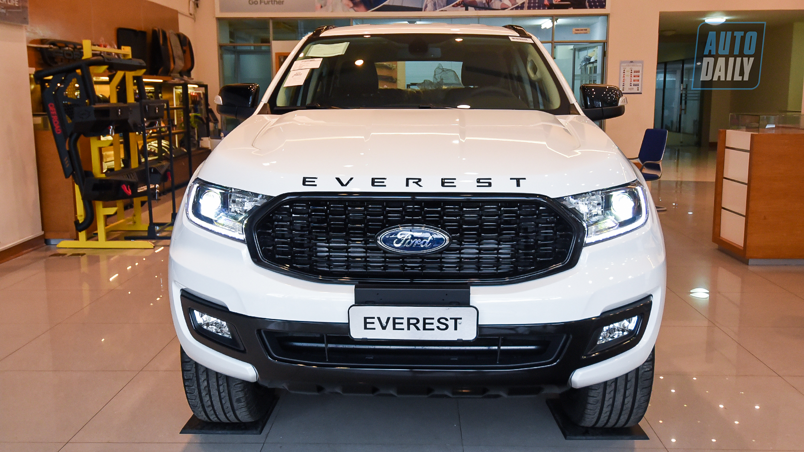 Ảnh chi tiết Ford Everest Sport 2021 giá 1,112 tỷ tại đại lý dsc-0105-copy.jpg