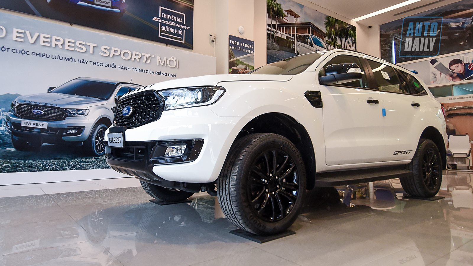 Ảnh chi tiết Ford Everest Sport 2021 giá 1,112 tỷ tại đại lý dsc-0119-copy.jpg
