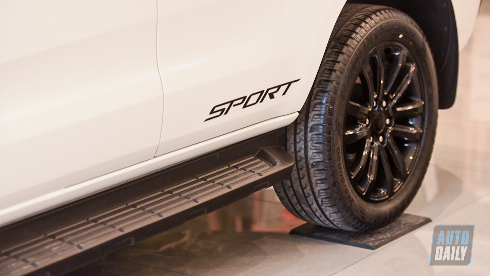 Ảnh chi tiết Ford Everest Sport 2021 giá 1,112 tỷ tại đại lý dsc-0257-copy.jpg