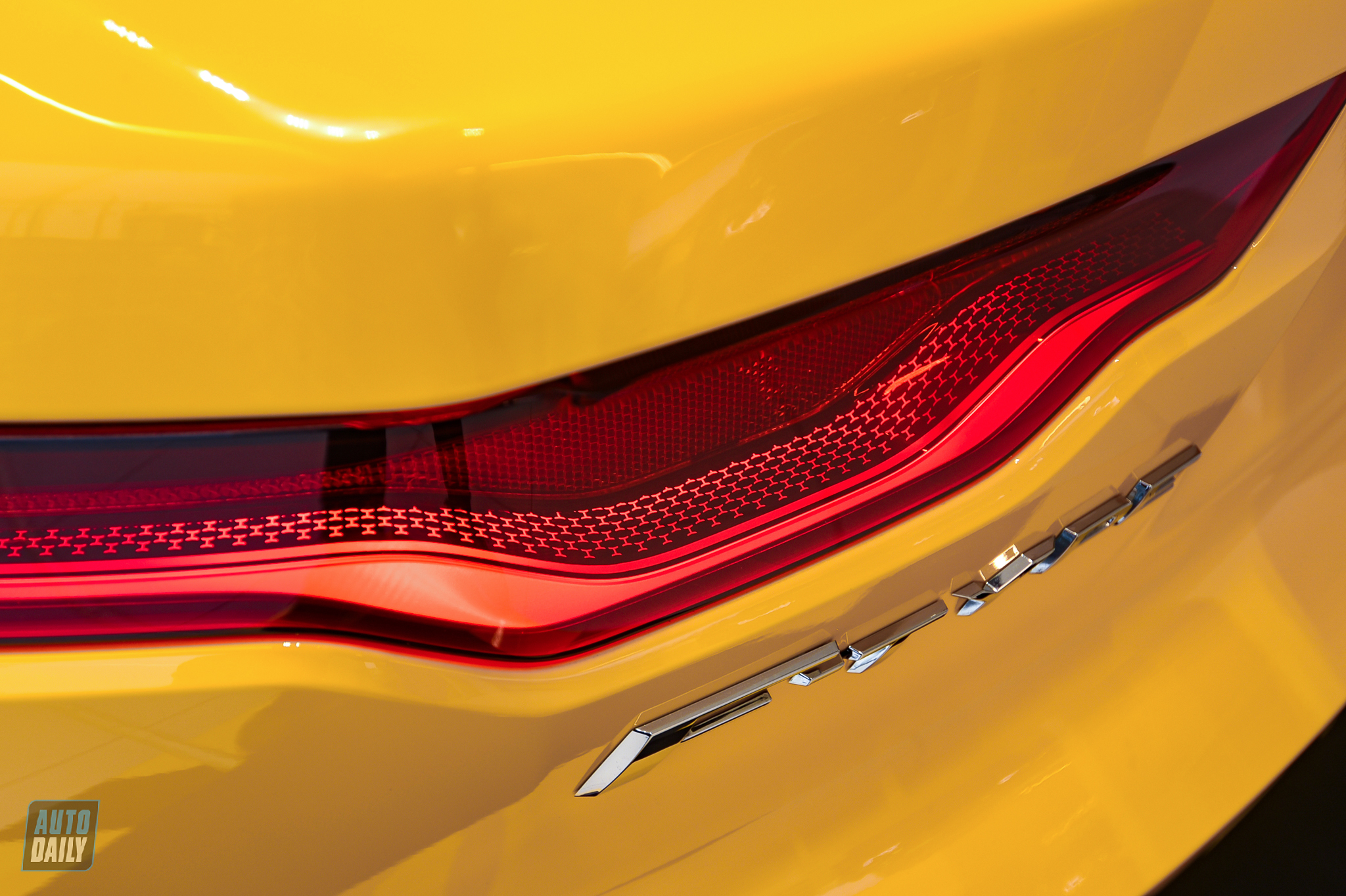 Ảnh chi tiết Jaguar F-Type P380 R-Dynamic 2021 giá 7,235 tỷ đồng 26.jpg