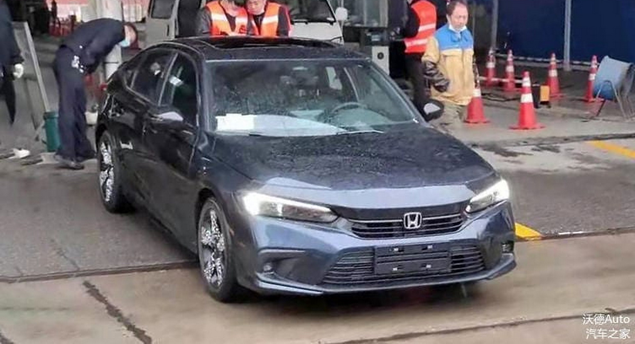 Honda Civic 2022 tiếp lục lộ ảnh không nguỵ trang