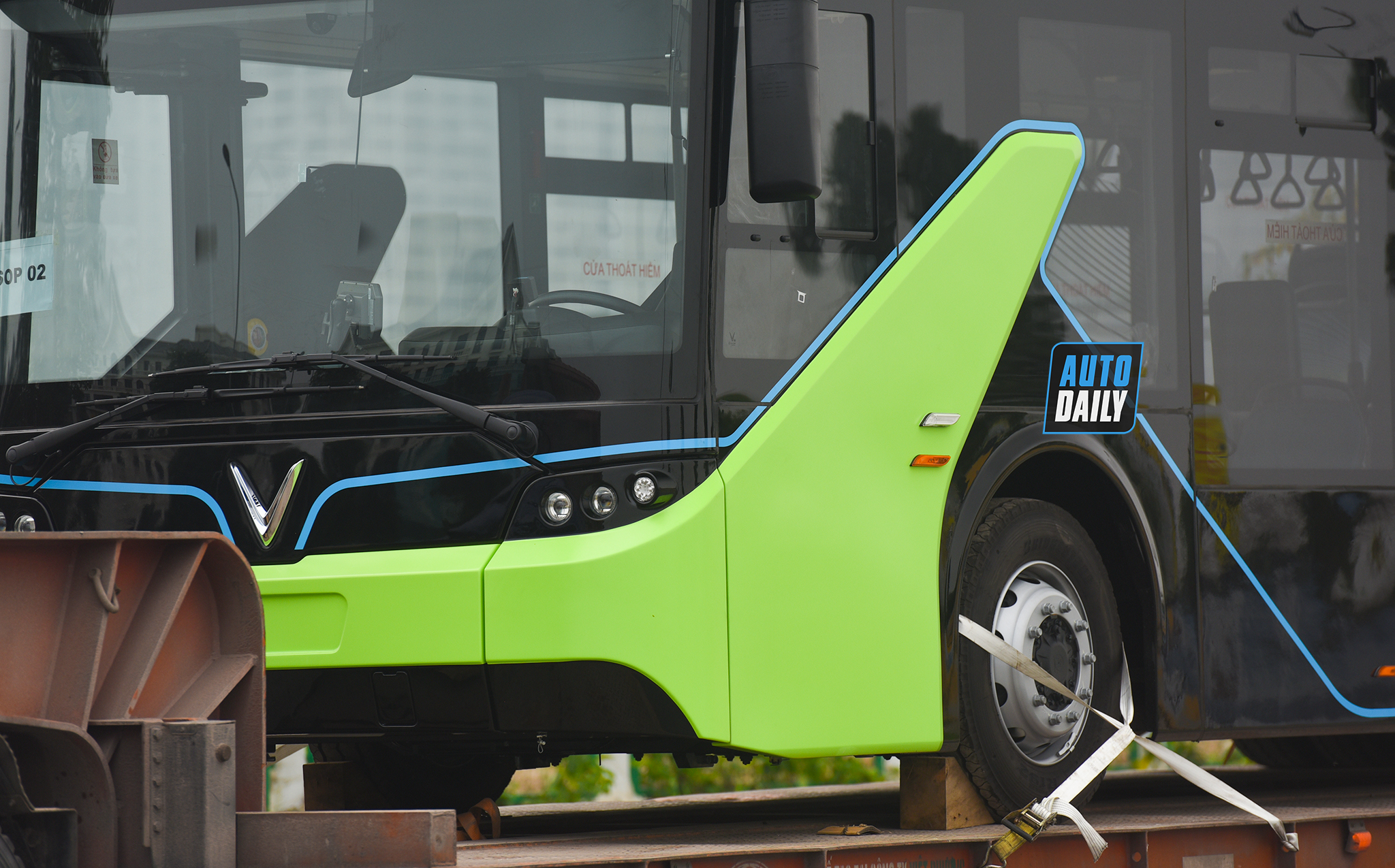 Chùm ảnh loạt xe Bus điện VinFast có mặt tại Hà Nội, sẵn sàng chạy thí điểm dsc-38443-copy.jpg