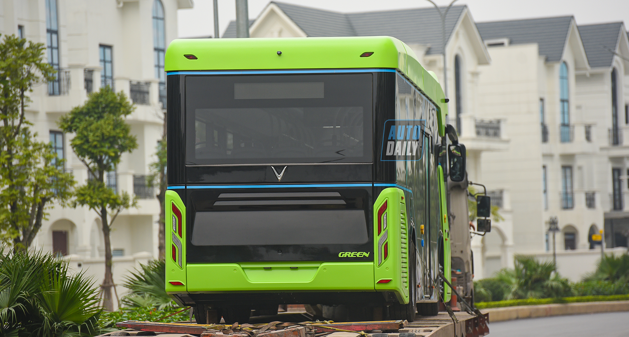 Chùm ảnh loạt xe Bus điện VinFast có mặt tại Hà Nội, sẵn sàng chạy thí điểm dsc-3901-copy.jpg