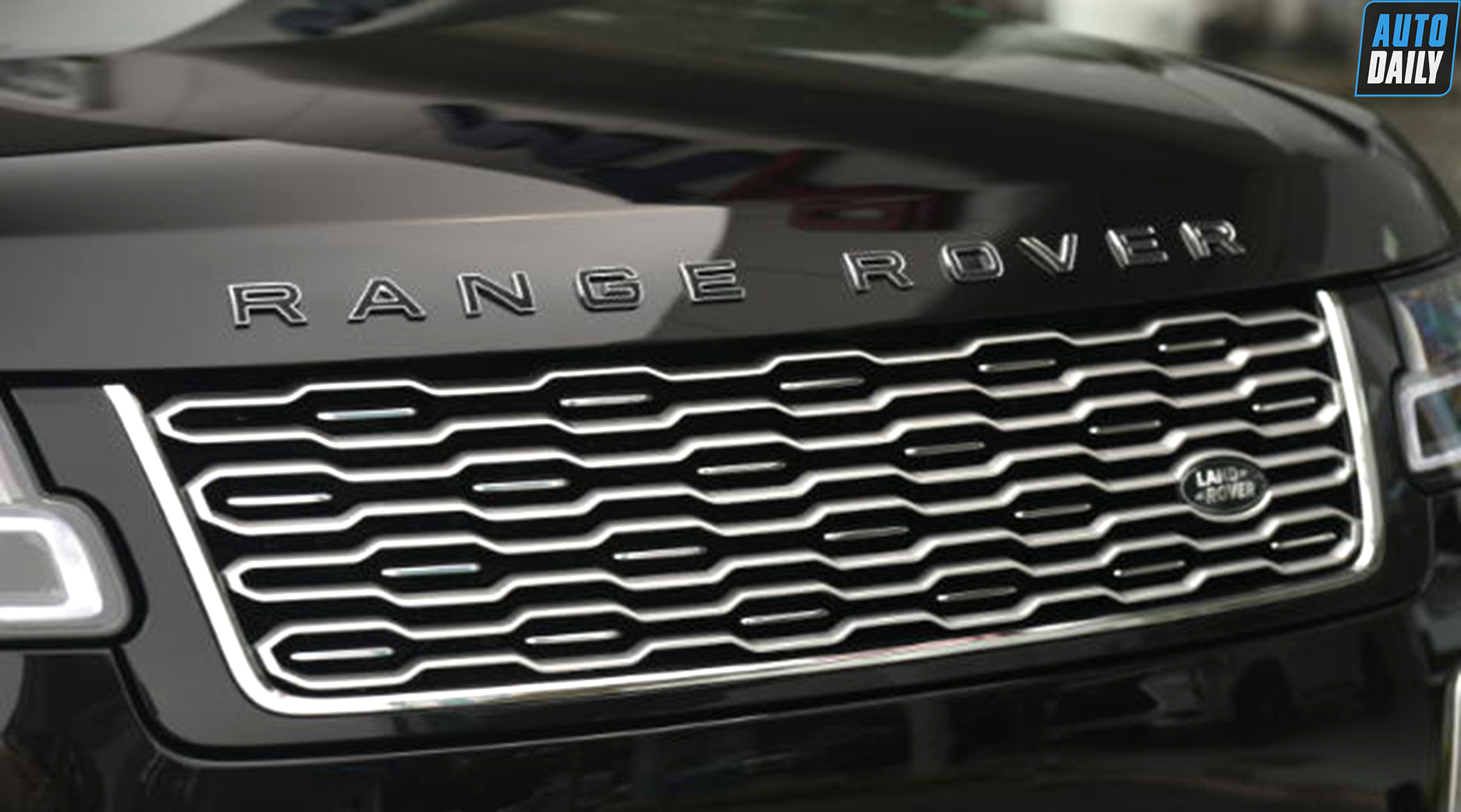 Range Rover SVAutobiography 2021 giá khoảng 13 tỷ tại Việt Nam file10553-copy.jpg
