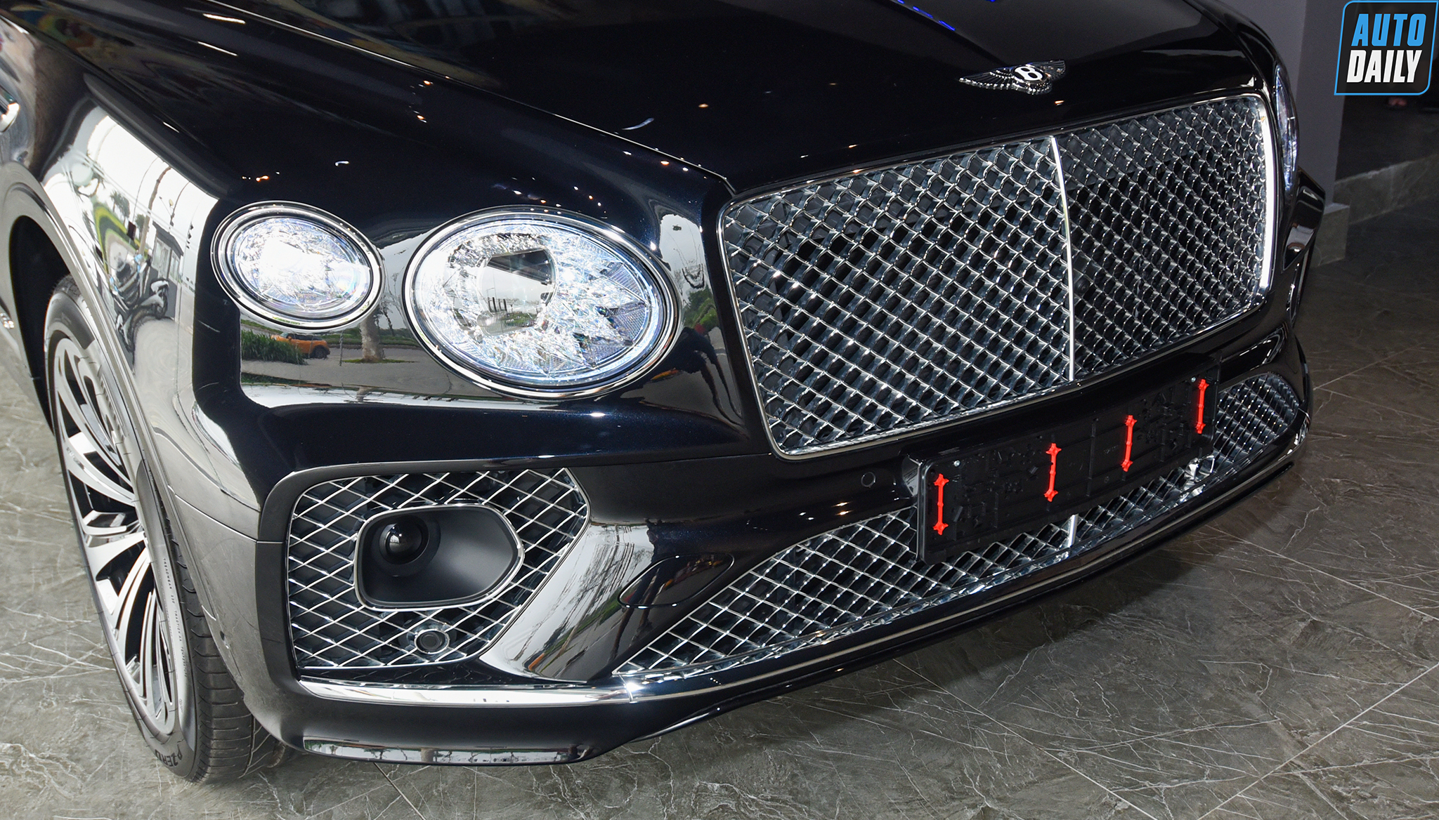 Chi tiết Bentley Bentayga First Edition 2021 nhập tư giá hơn 18 tỷ 3.jpg