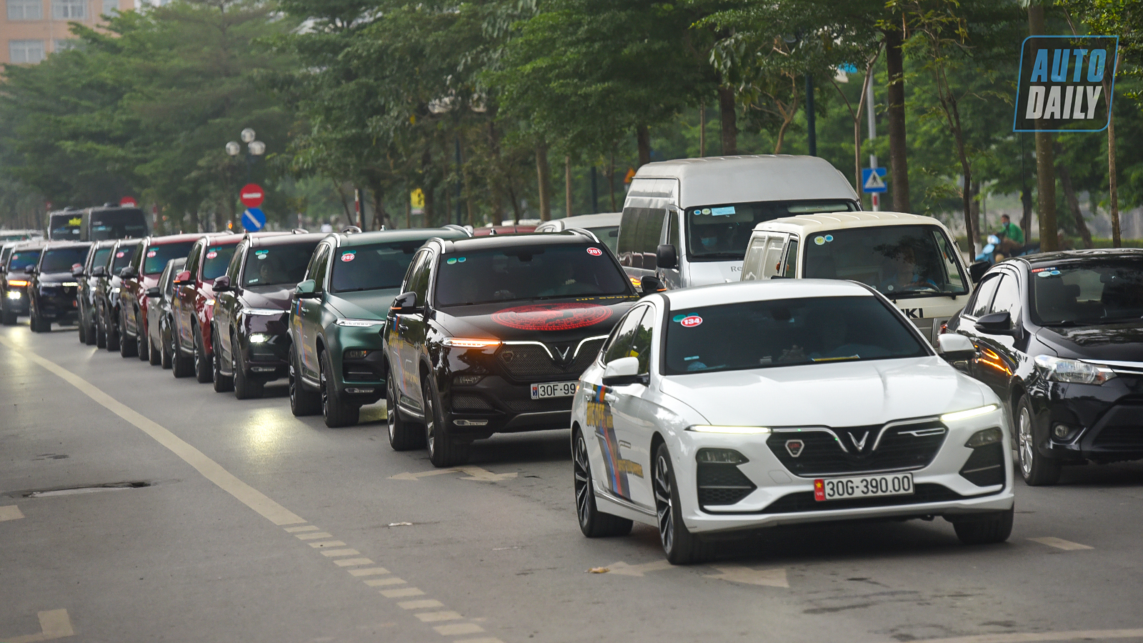 Chùm ảnh gần 60 xe VinFast Lux tại Hà Nội xuất phát Offline 3 miền tại Hội An dsc-6342-copy.jpg