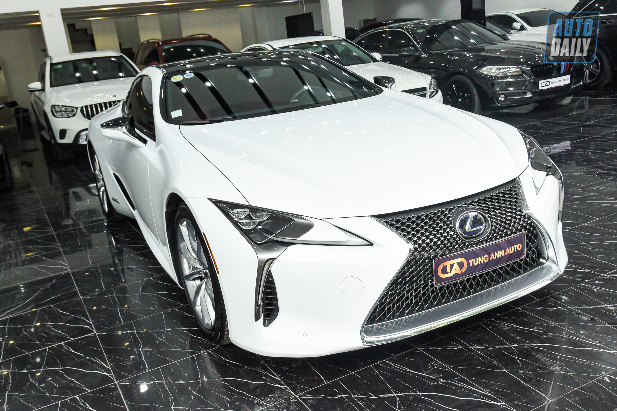 Ảnh chi tiết Lexus LC500h độc nhất Việt Nam giá hơn 8 tỷ dsc-5752.jpg