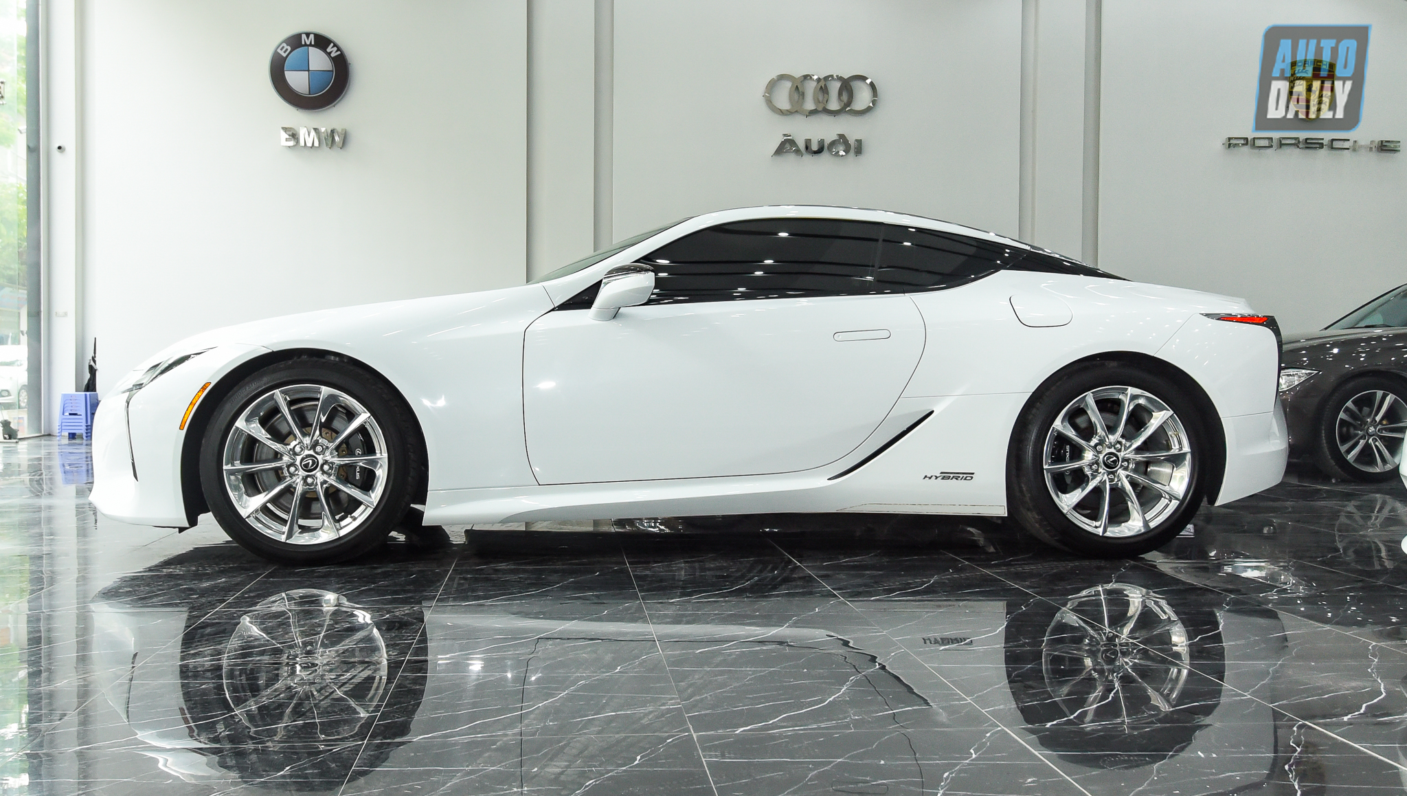 Ảnh chi tiết Lexus LC500h độc nhất Việt Nam giá hơn 8 tỷ dsc-5764.jpg