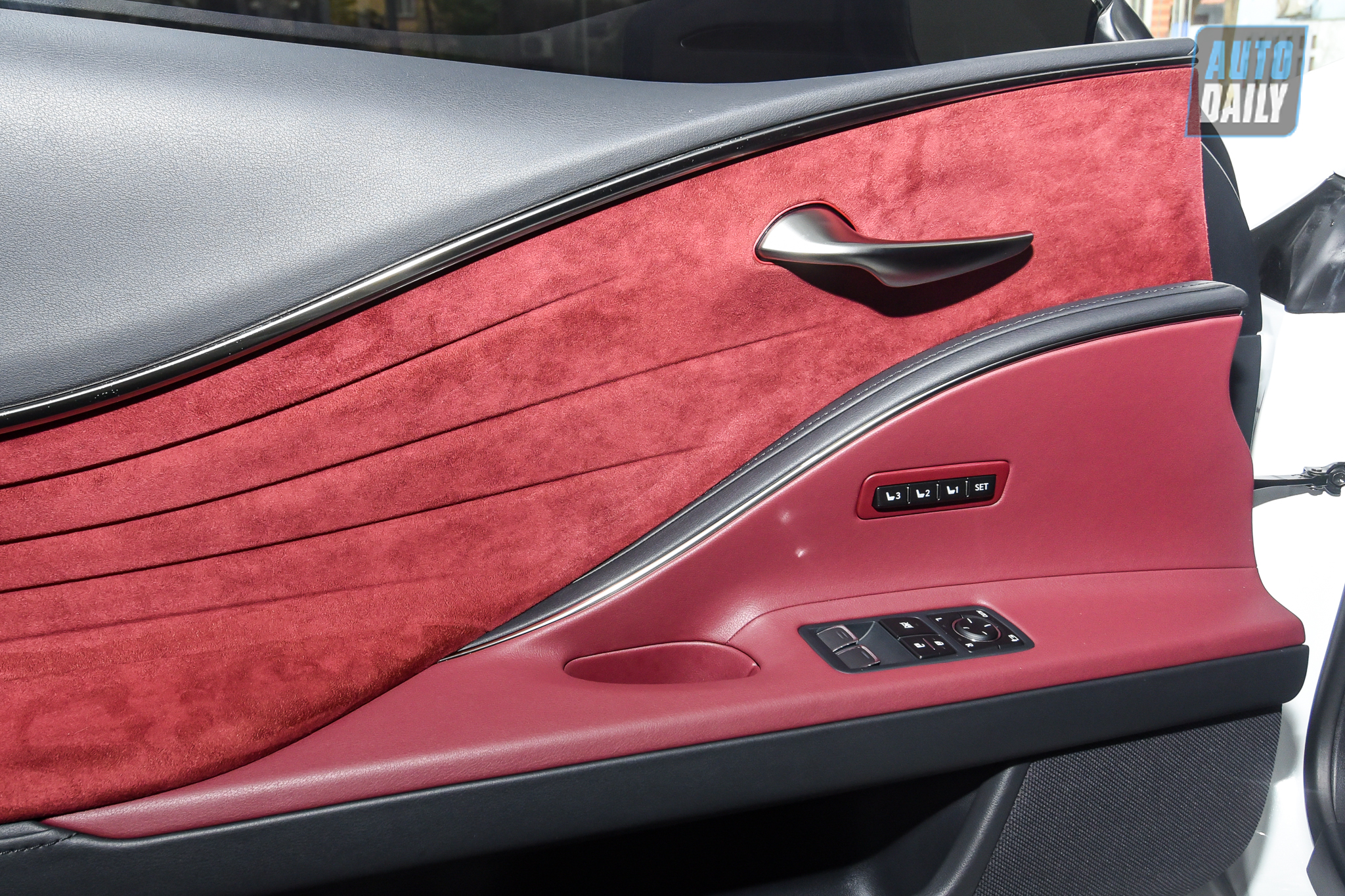 Ảnh chi tiết Lexus LC500h độc nhất Việt Nam giá hơn 8 tỷ dsc-5799.jpg