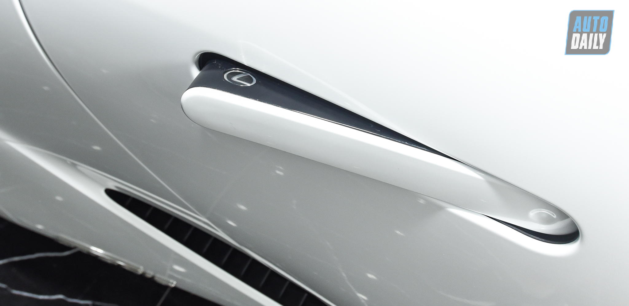 Ảnh chi tiết Lexus LC500h độc nhất Việt Nam giá hơn 8 tỷ dsc-5904.jpg