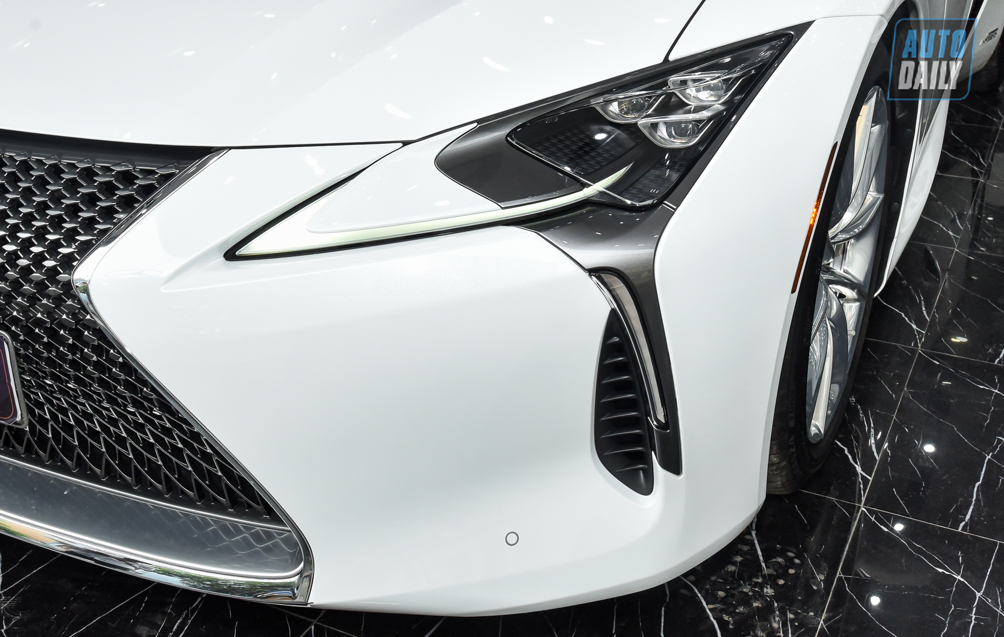 Ảnh chi tiết Lexus LC500h độc nhất Việt Nam giá hơn 8 tỷ dsc-5924.jpg