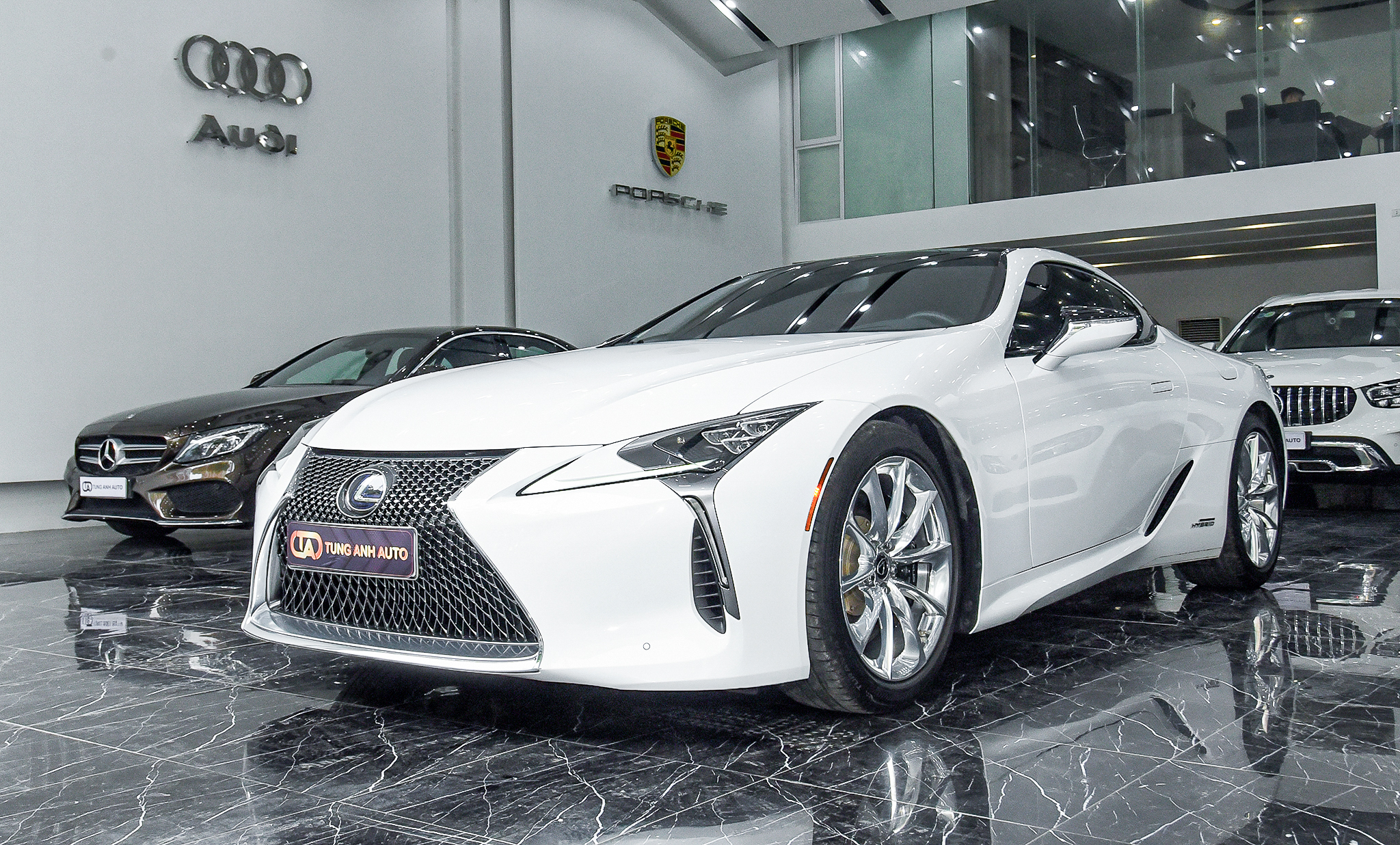 Ảnh chi tiết Lexus LC500h độc nhất Việt Nam giá hơn 8 tỷ dsc-5927-copy.jpg