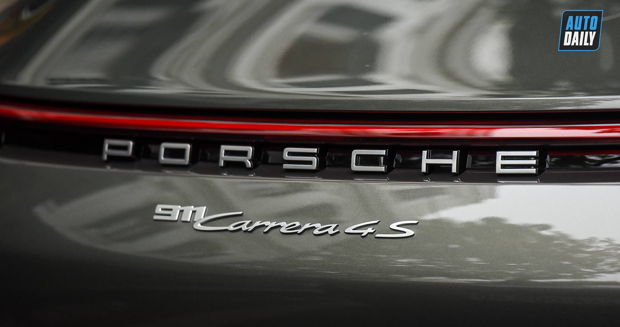 Porsche 911 Carrera 4S 2021 màu độc giá hơn 10 tỷ của đại gia Lào Cai porsche-911-4s-13.jpg
