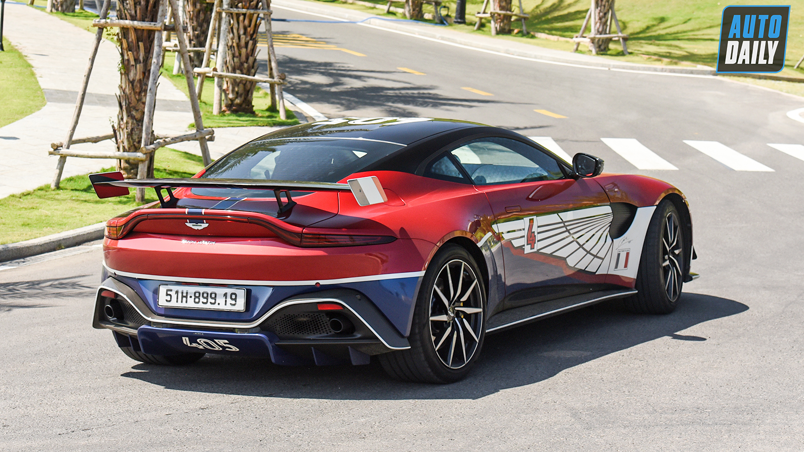 Không chạy Pagani, đại gia Minh Nhựa dùng Aston Martin Vantage tham dự VietRally adt-8849-copy.jpg