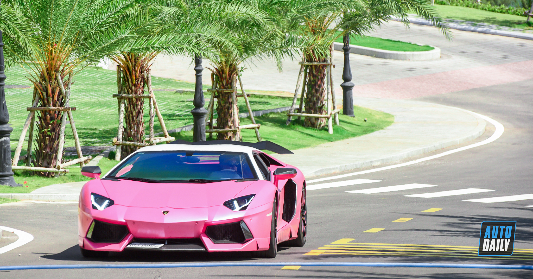 Ngắm dàn siêu xe khủng độc tại hành trình VietRally 2021 (P2) adt-8995-copy.jpg