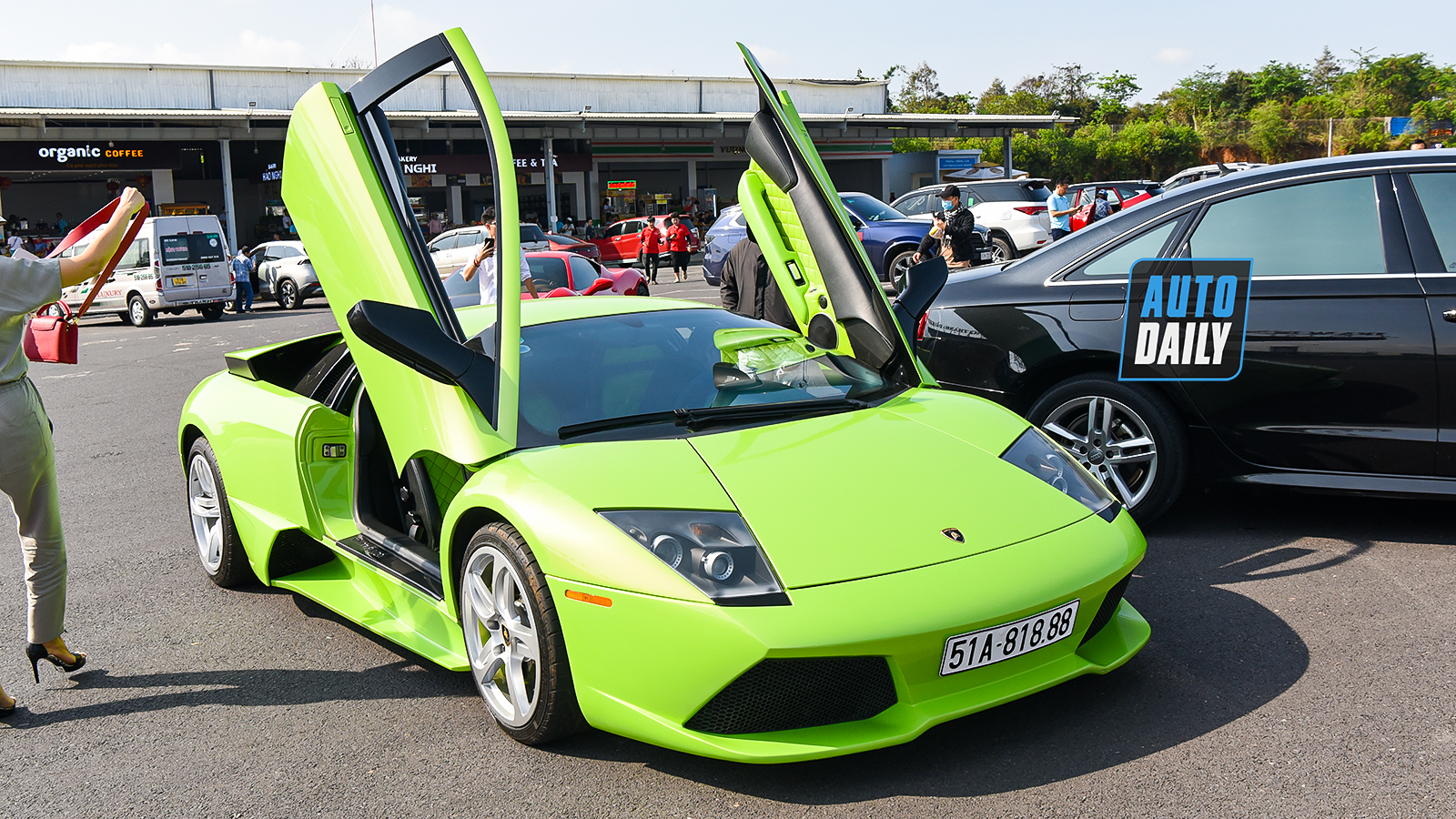 Cặp đôi siêu xe tham dự VietRally tròn 10 năm sau Car & Passion 2011 adt-8119-copy.jpg