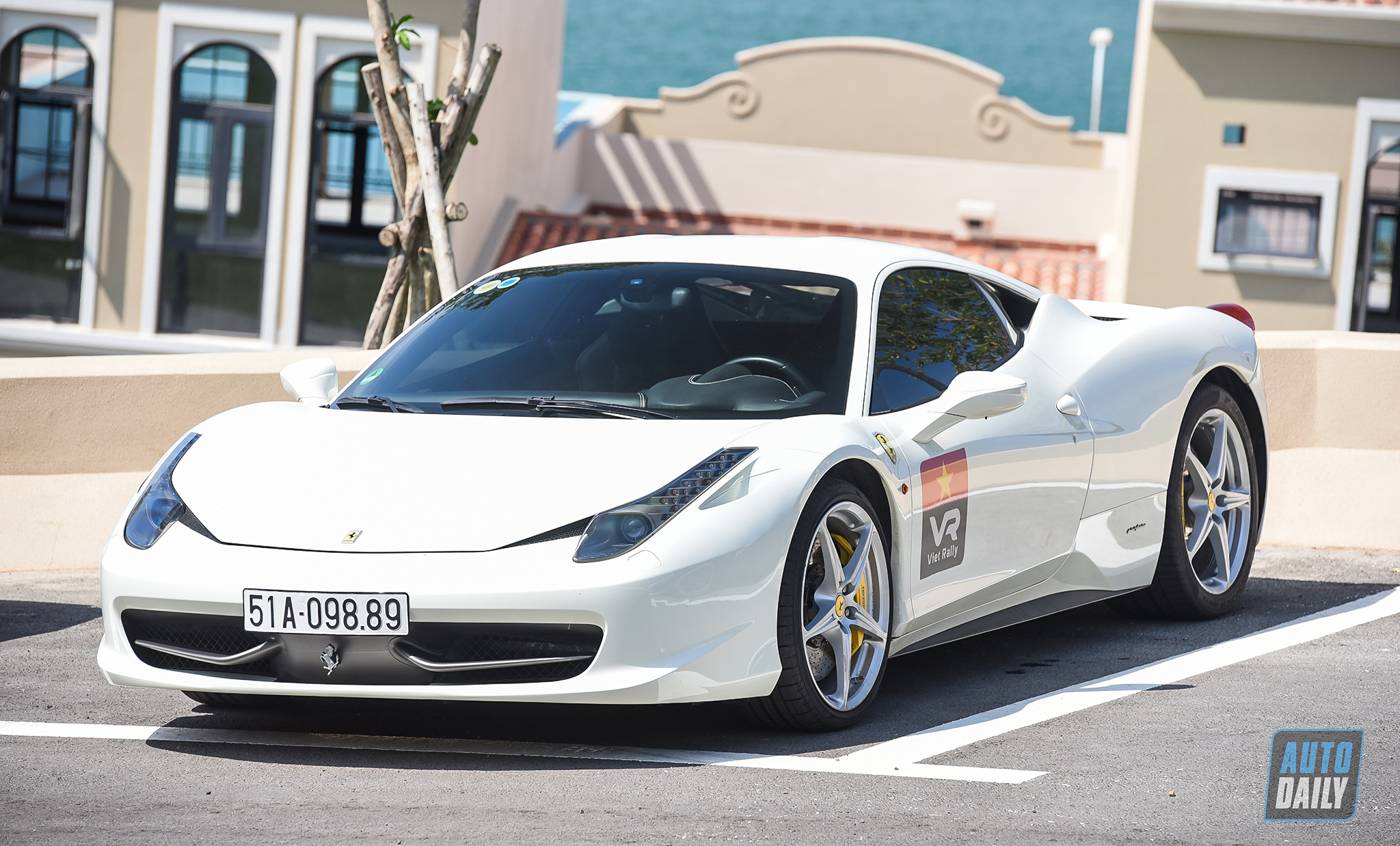 Cặp đôi siêu xe tham dự VietRally tròn 10 năm sau Car & Passion 2011 adt-9389-copy.jpg