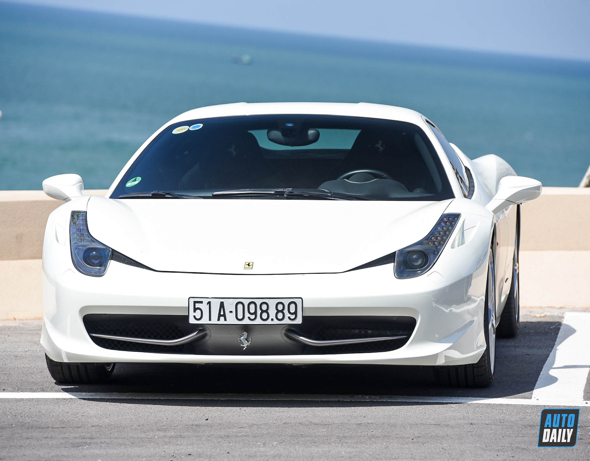 Cặp đôi siêu xe tham dự VietRally tròn 10 năm sau Car & Passion 2011 adt-9397-copy.jpg