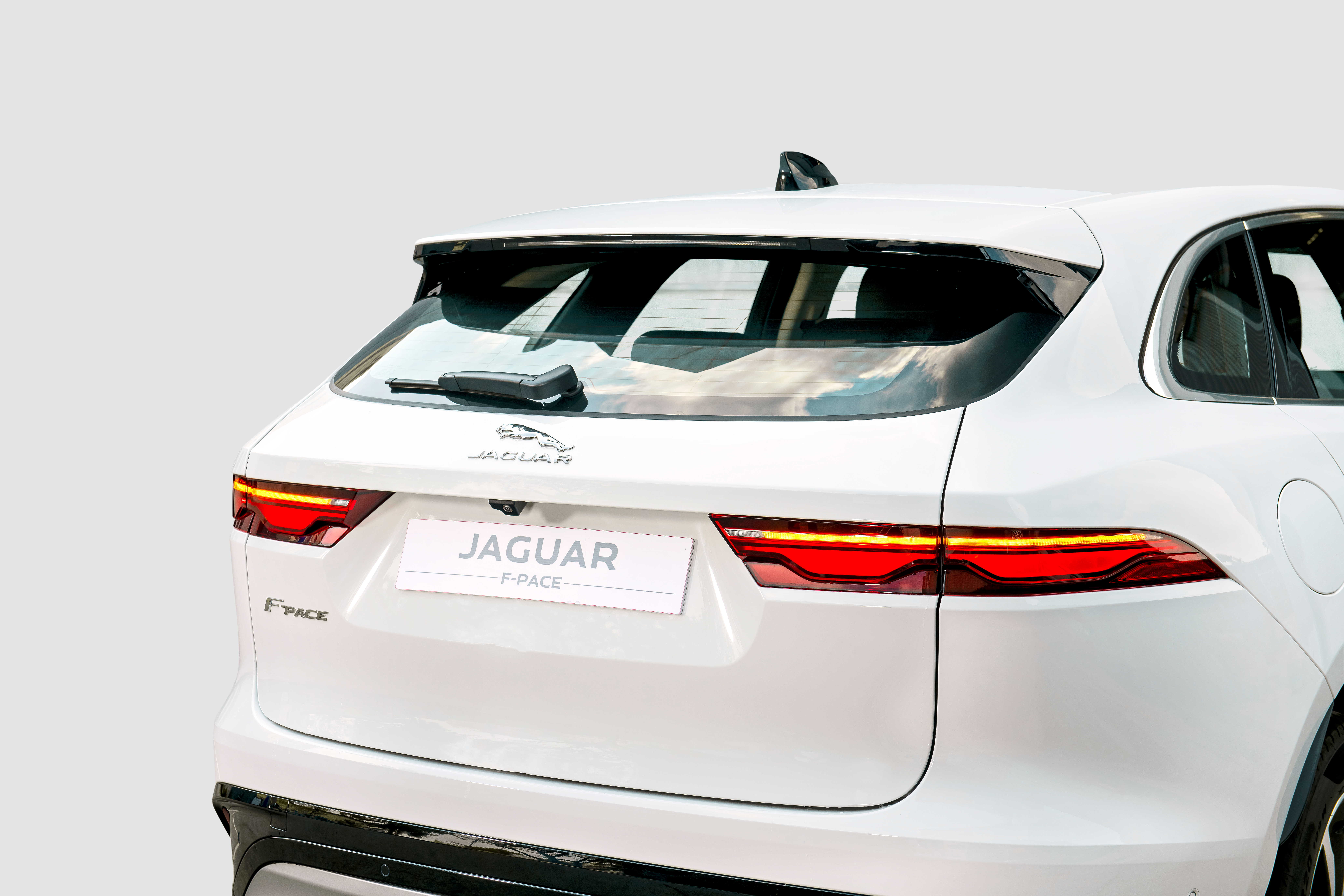 Jaguar%20F-Pace.jpg