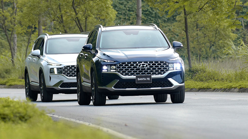 Giá lăn bánh các phiên bản của Hyundai Santa Fe 2021 tại Việt Nam