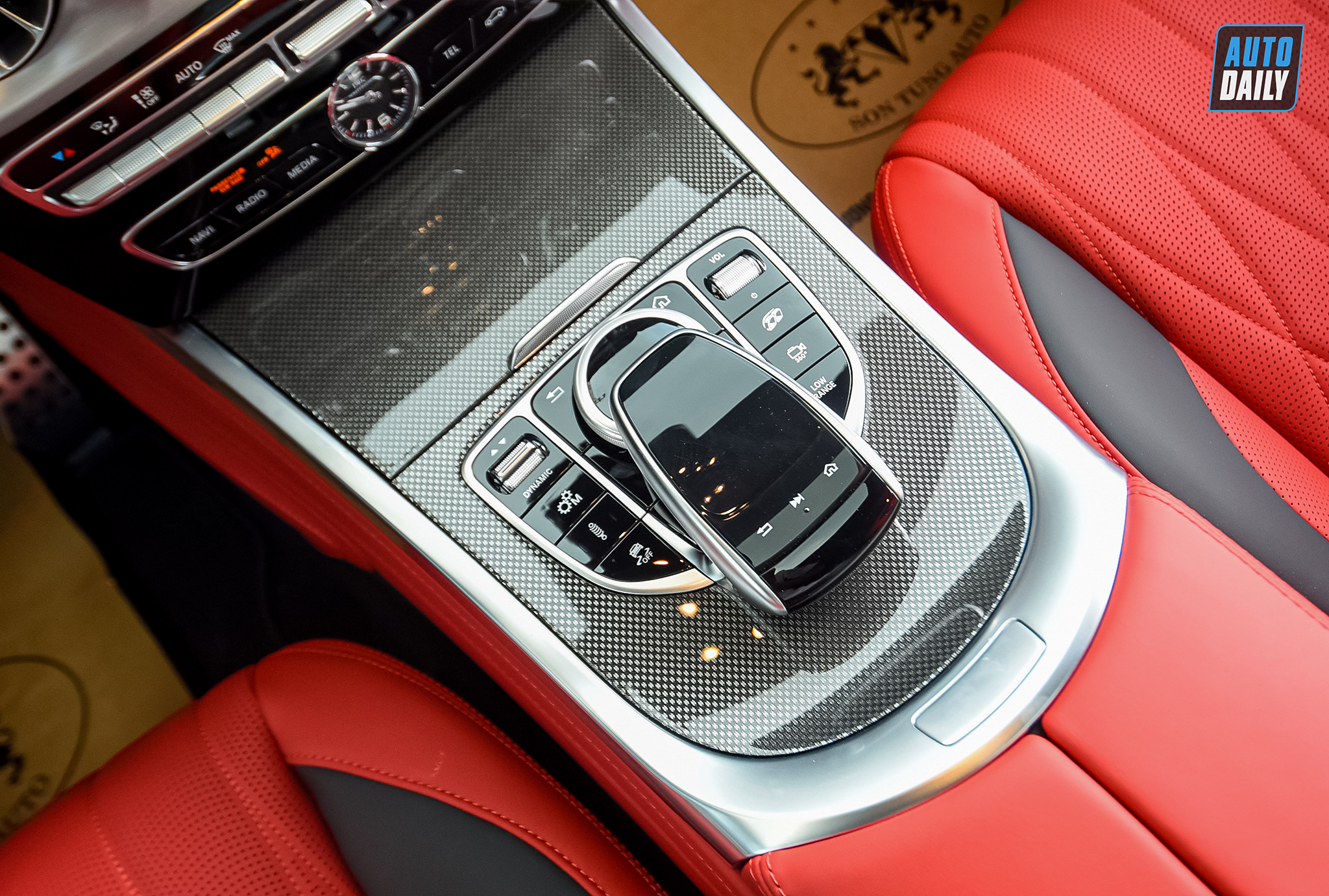 Xe 'hot' Mercedes-AMG G63 2021 màu đỏ nổi bật về Việt Nam 17.jpg