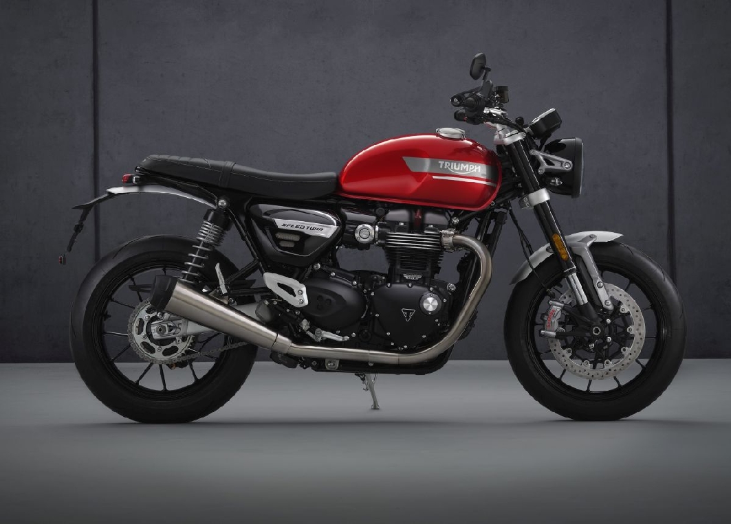 Triumph Speed Twin 2021 chính thức ra mắt với nhiều nâng cấp đáng giá Triumph Speed Twin 2021 vẫn giữ nguyên thiết kế vốn có của phiên bản tiền nhiệm mà chỉ tập trung cải thiện hiệu suất..jpg