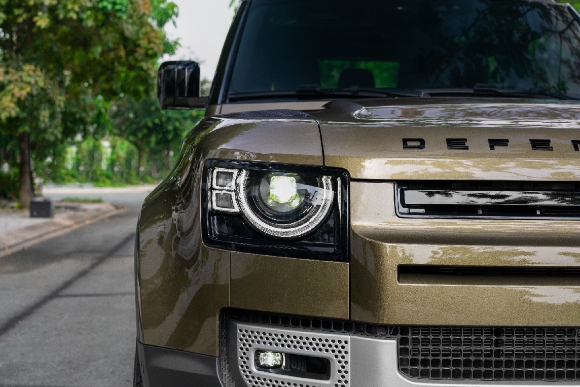 Land Rover Defender 90 mới về Việt Nam, giá từ 3,935 tỷ đồng Land Rover Defender 90 (7).JPG