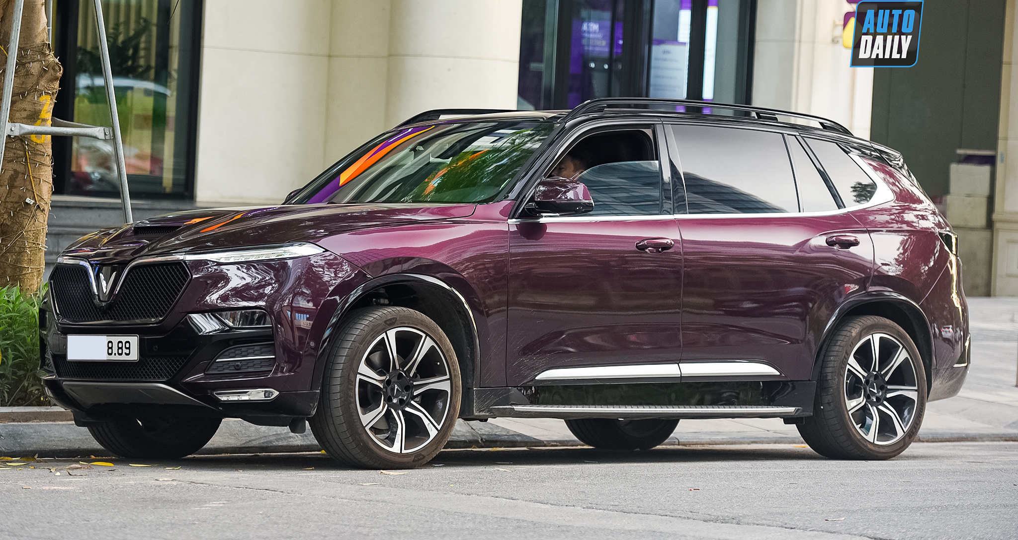 Autodaily Street Shots (P6): Những chiếc SUV KHỦNG giá chục tỷ adt-2785-copy.jpg