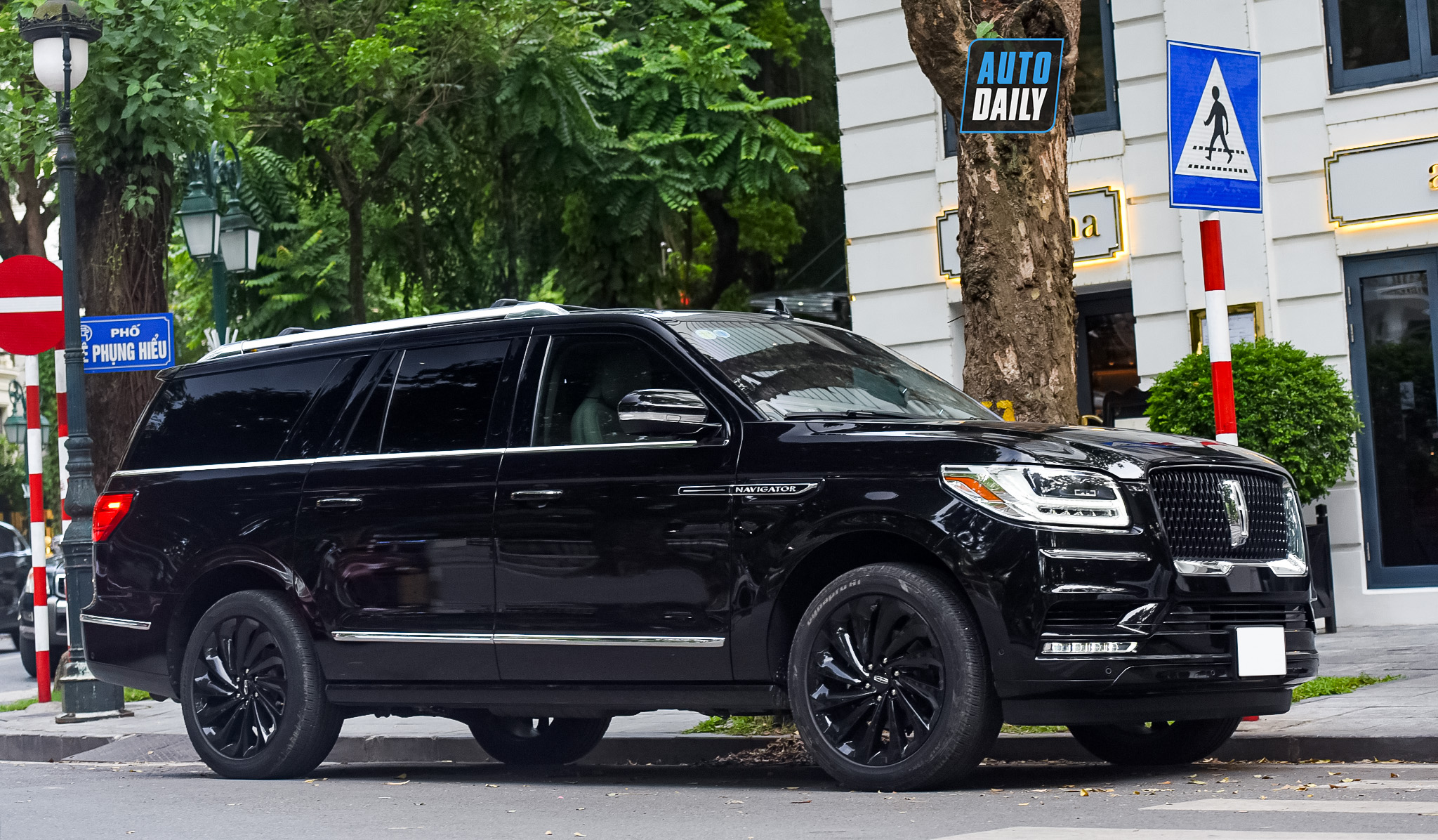 Autodaily Street Shots (P7): Phố phường nhộn nhịn siêu xe, xe sang trở lại xe-dep-18.jpg