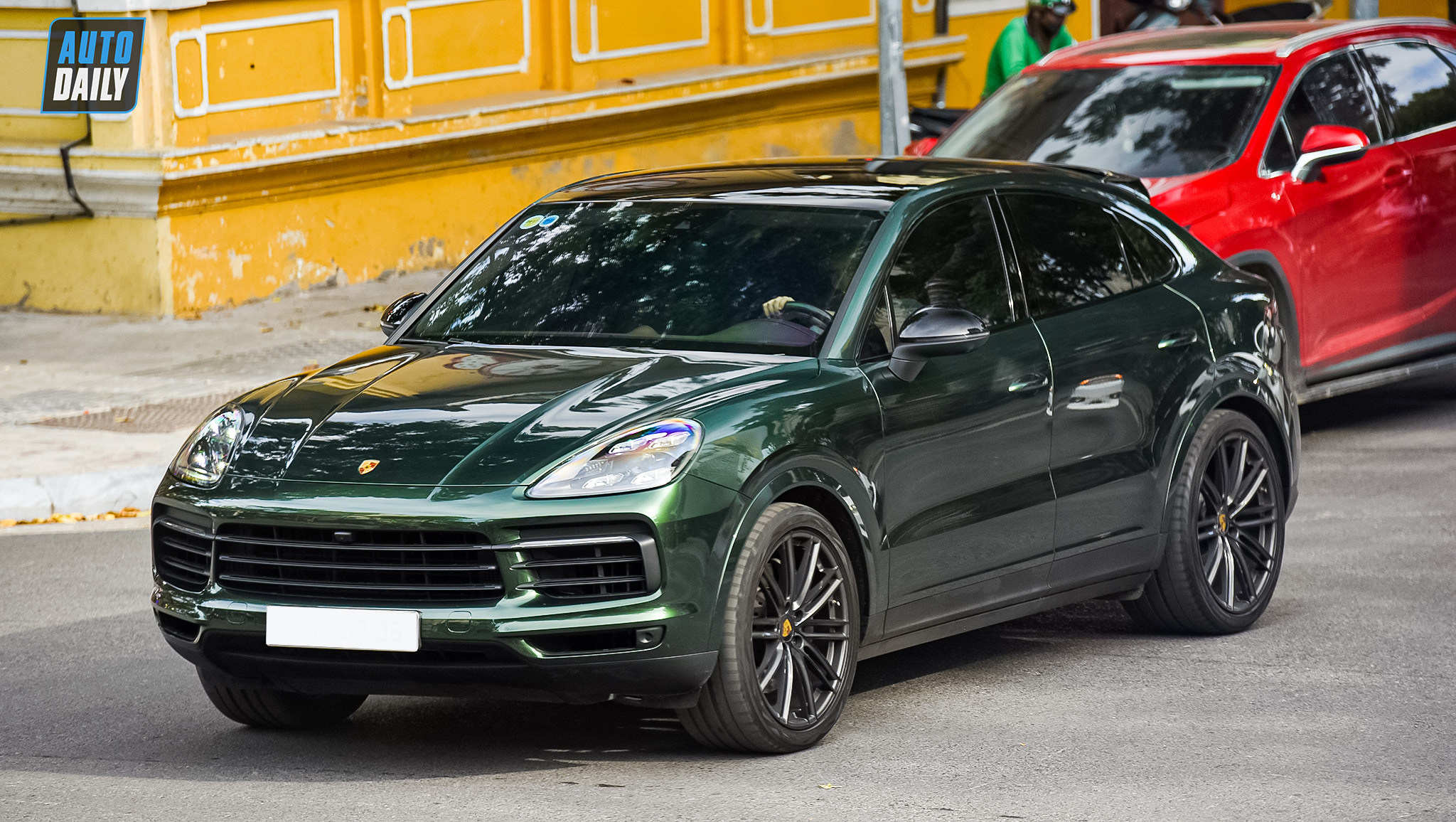 Autodaily Street Shots (P7): Phố phường nhộn nhịn siêu xe, xe sang trở lại xe-dep-6.jpg